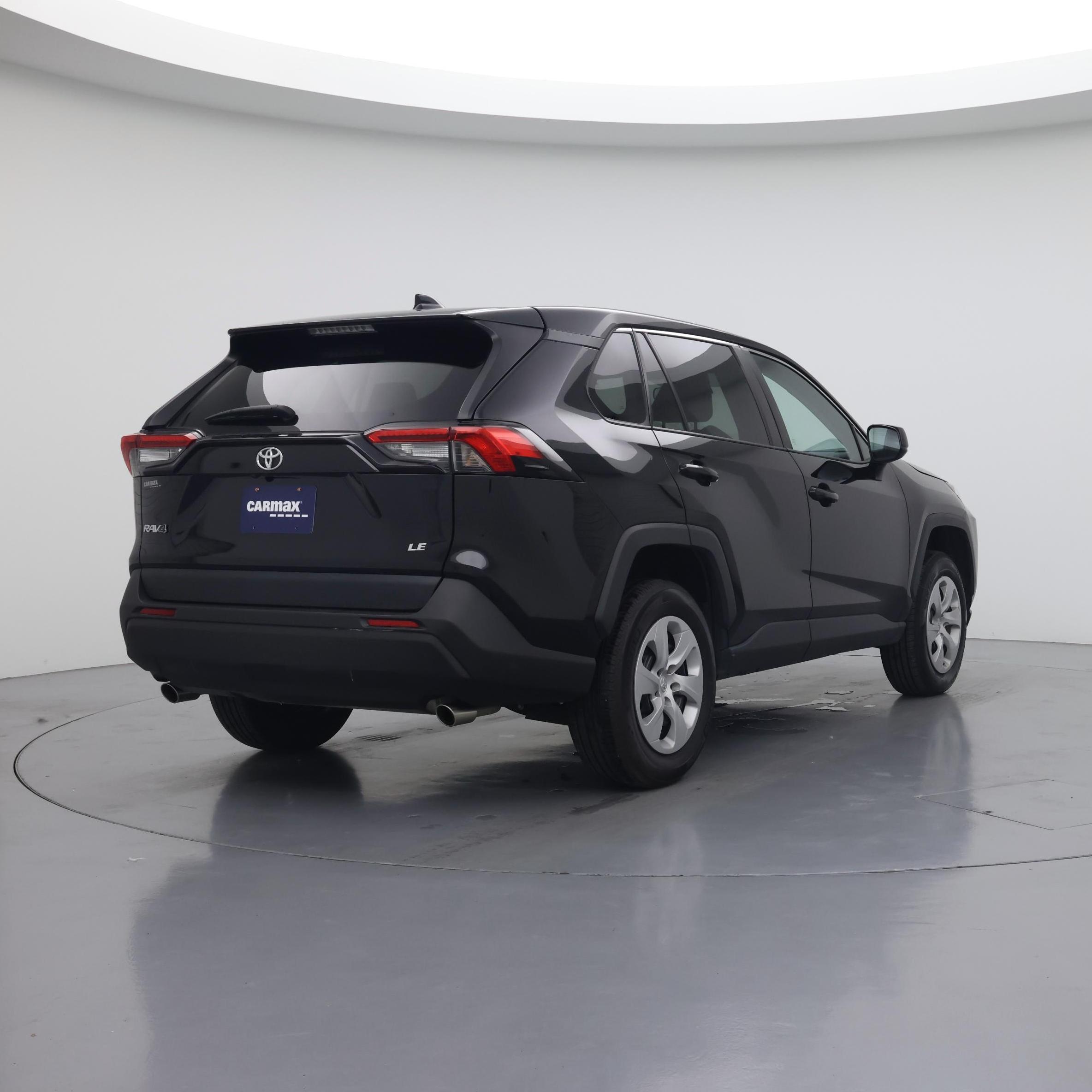 Thumbnail: 2024 Toyota RAV4 - 8