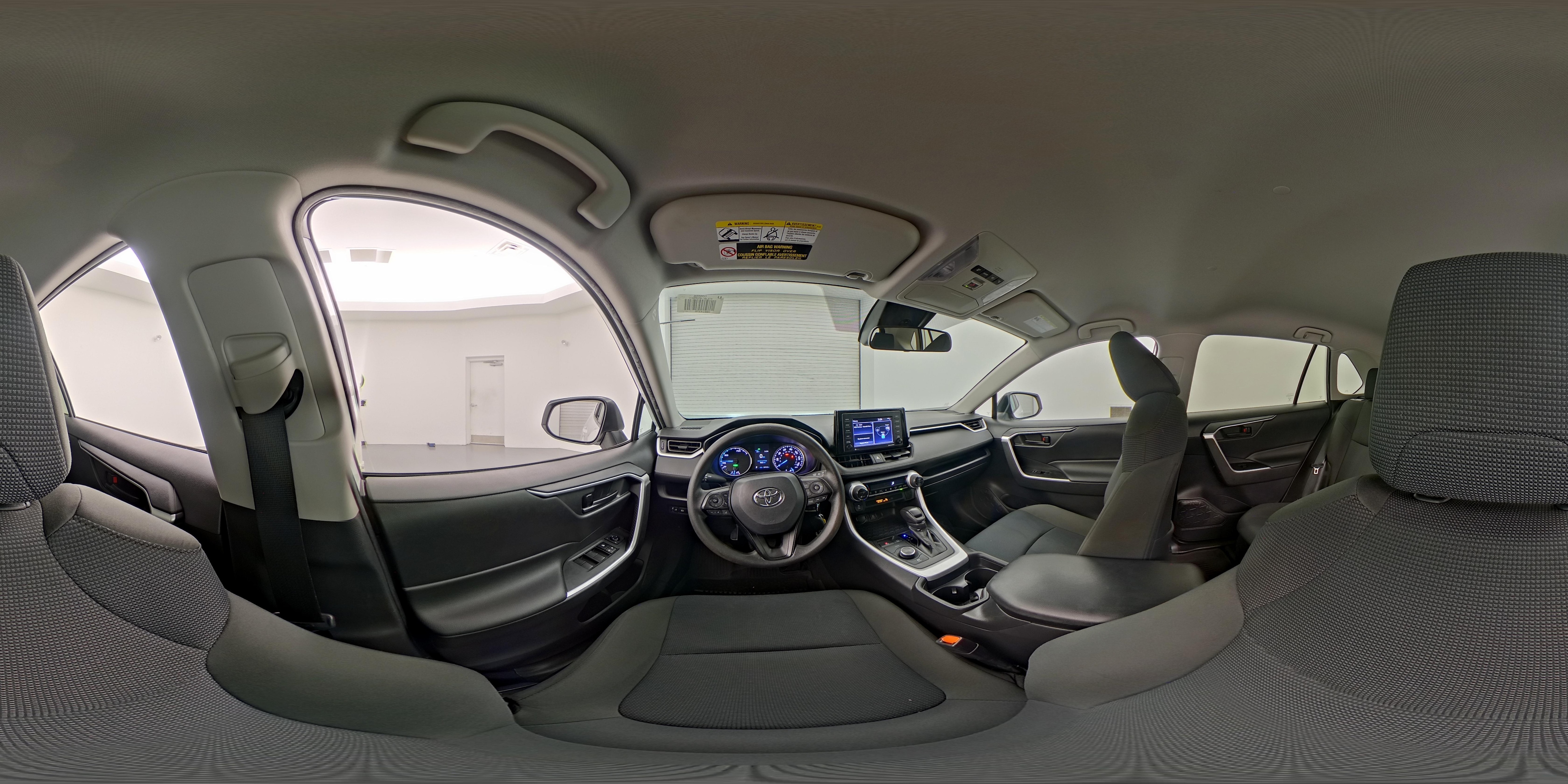 2021 Toyota RAV4 LE - Photo 26