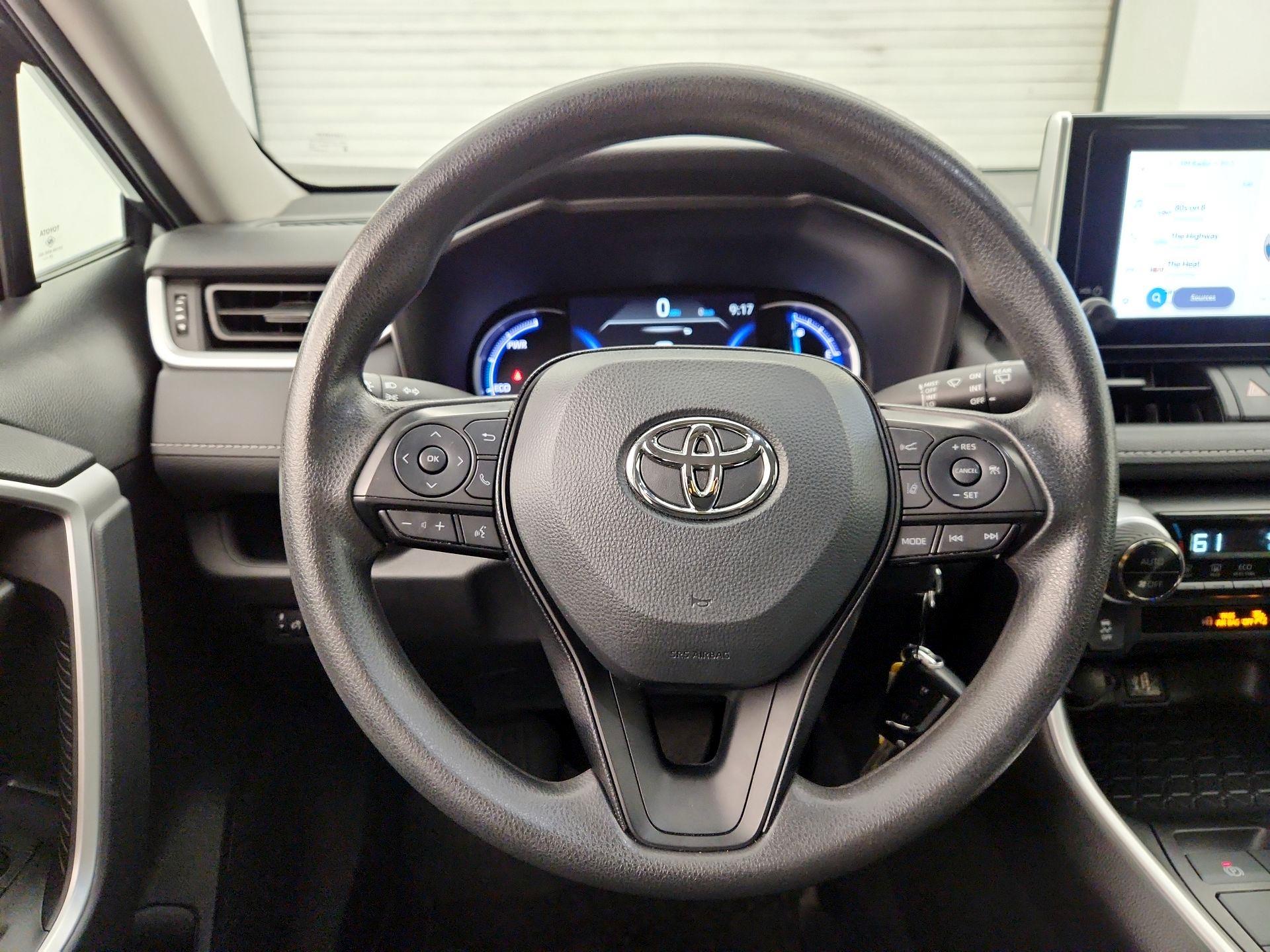 Thumbnail: 2024 Toyota RAV4 - 10
