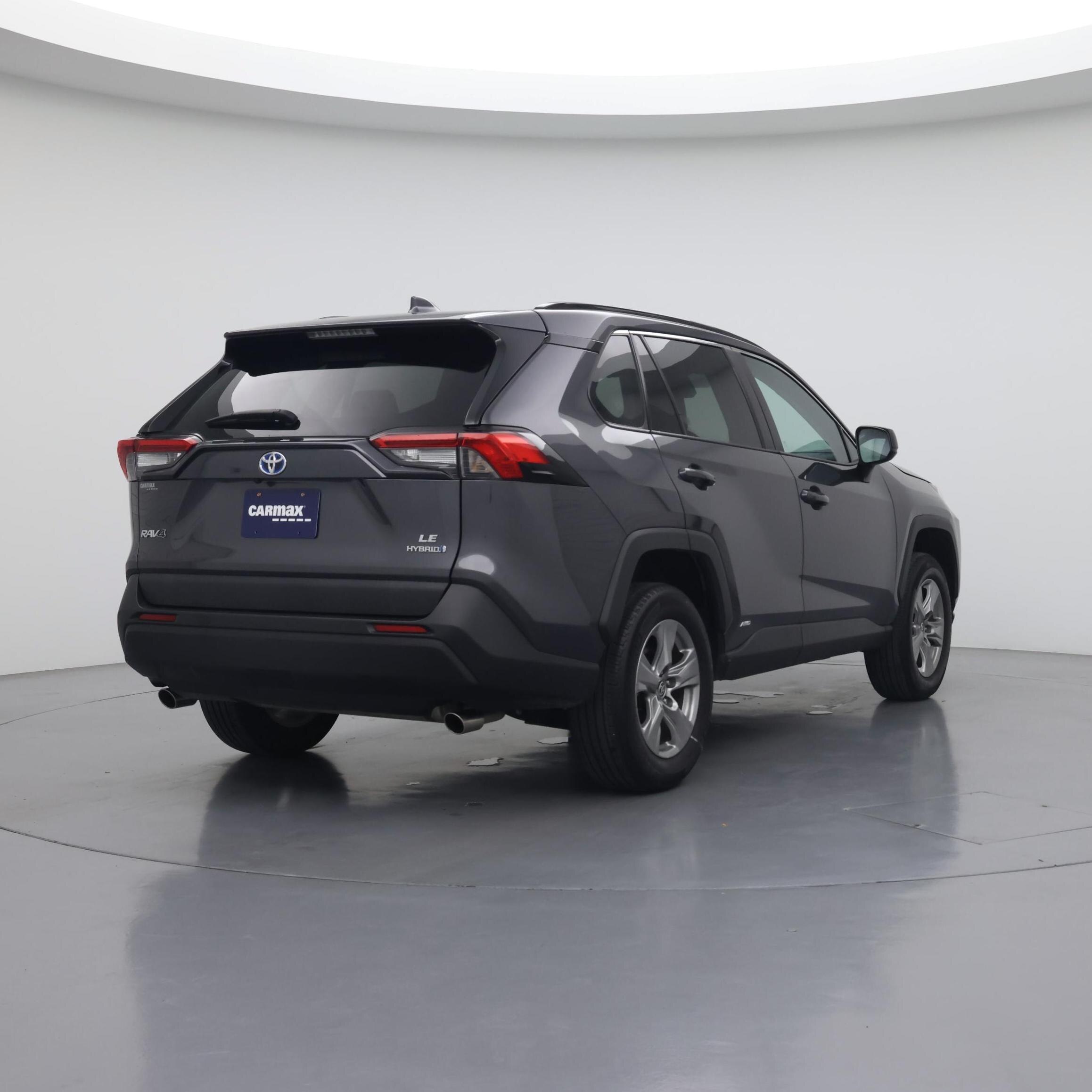 Thumbnail: 2024 Toyota RAV4 - 8