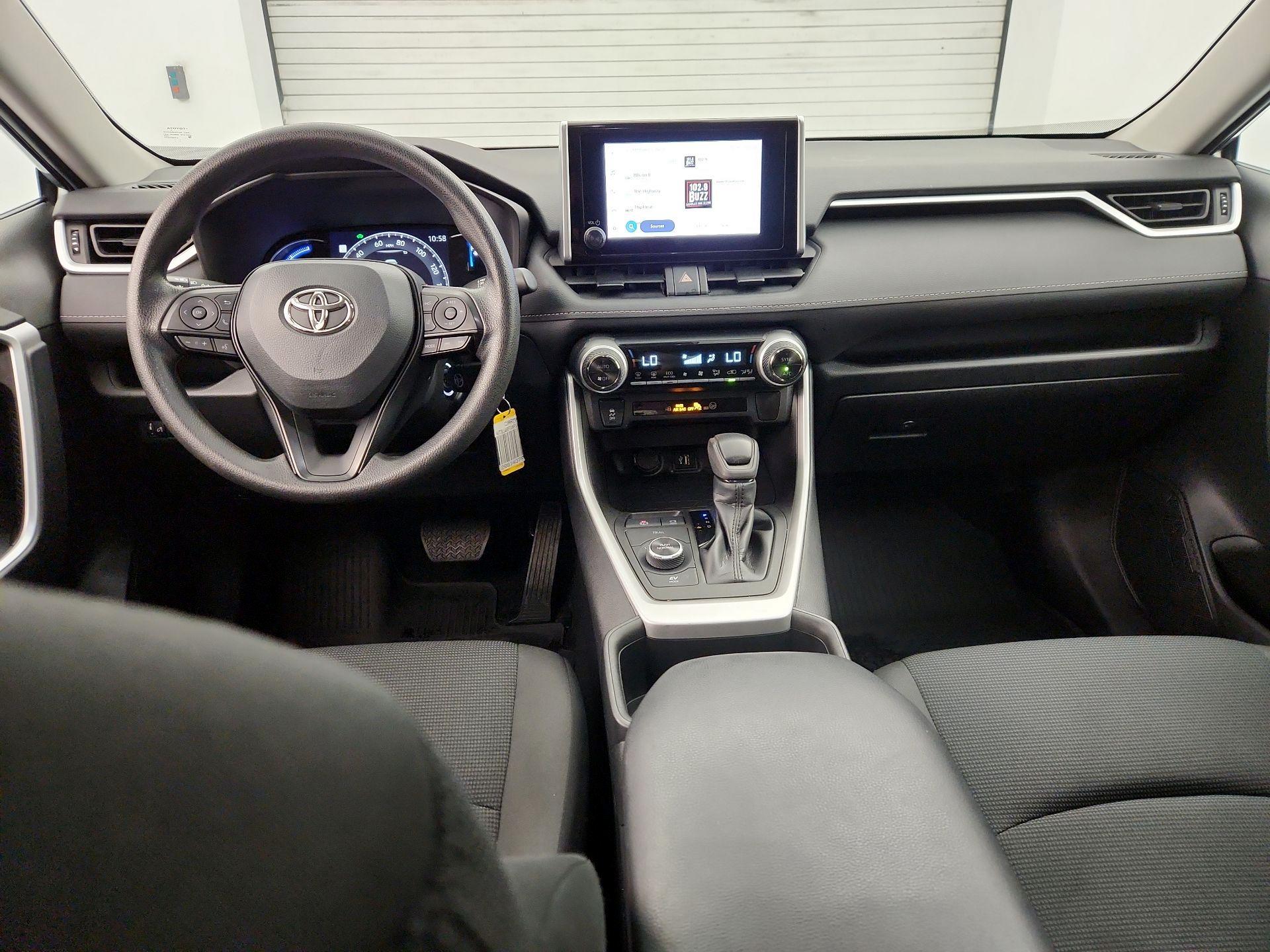 Thumbnail: 2023 Toyota RAV4 - 9