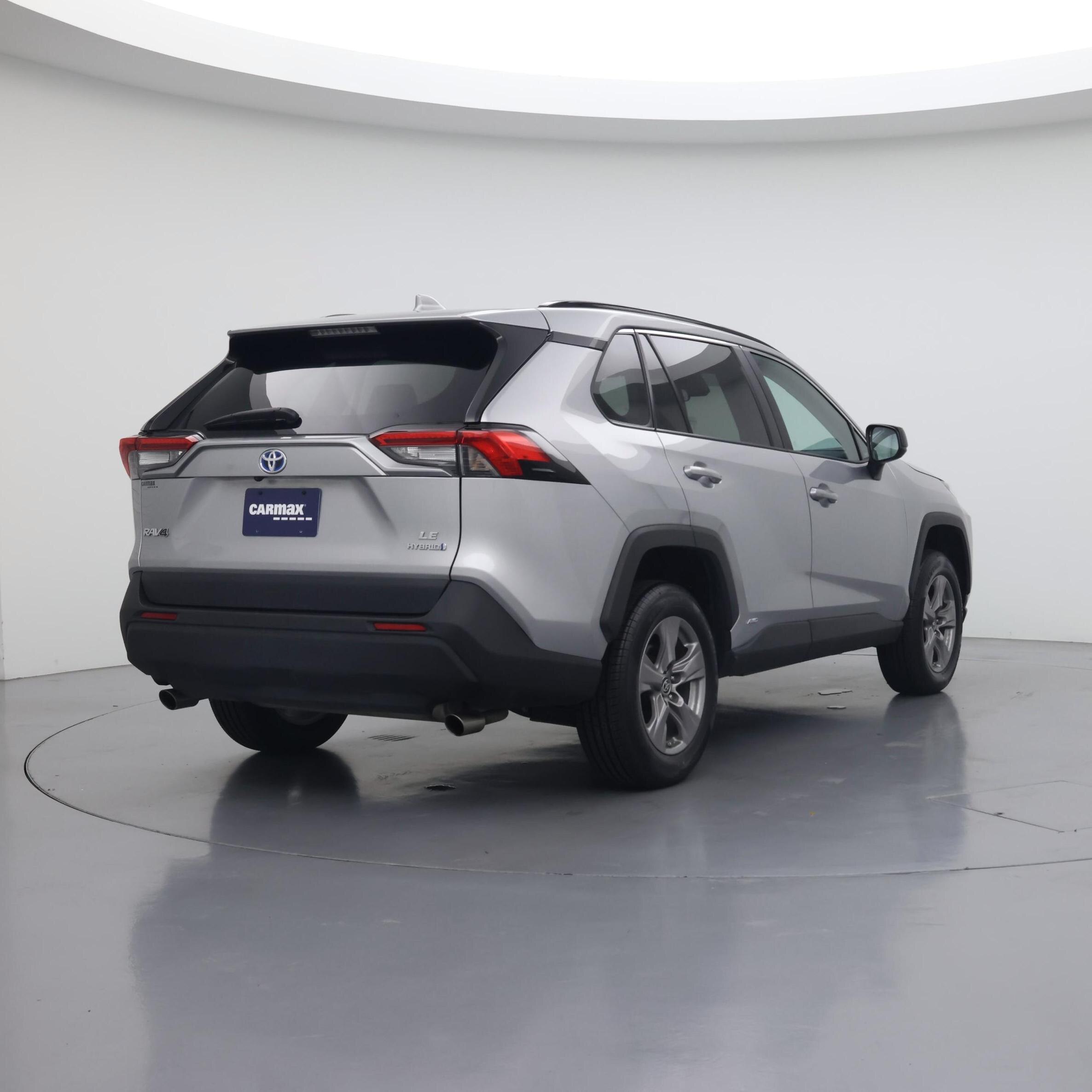 Thumbnail: 2023 Toyota RAV4 - 8