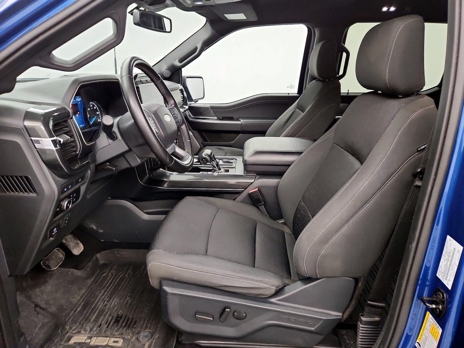 2023 Ford F-150 XLT - Photo 12