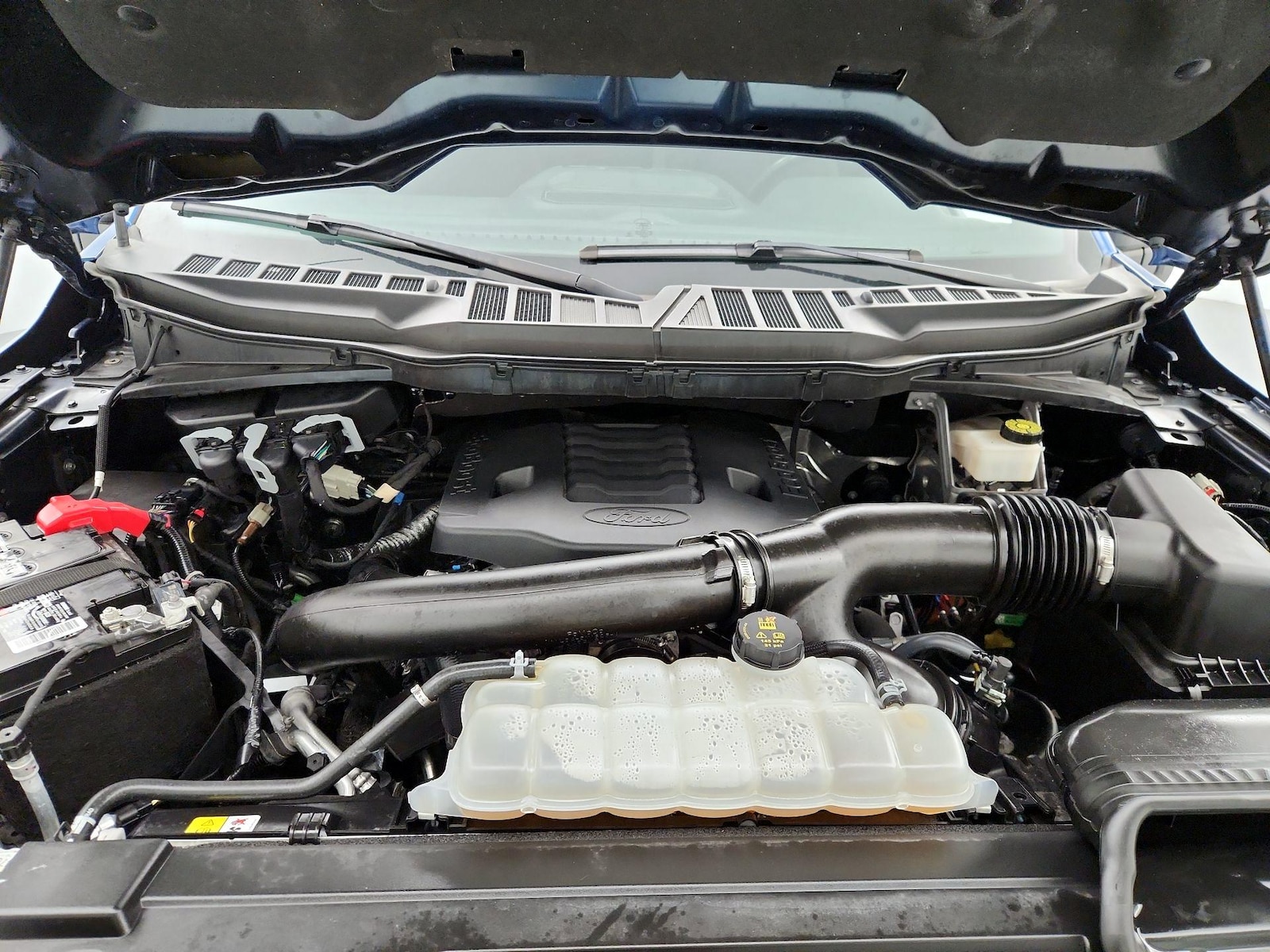 2023 Ford F-150 XLT - Photo 23