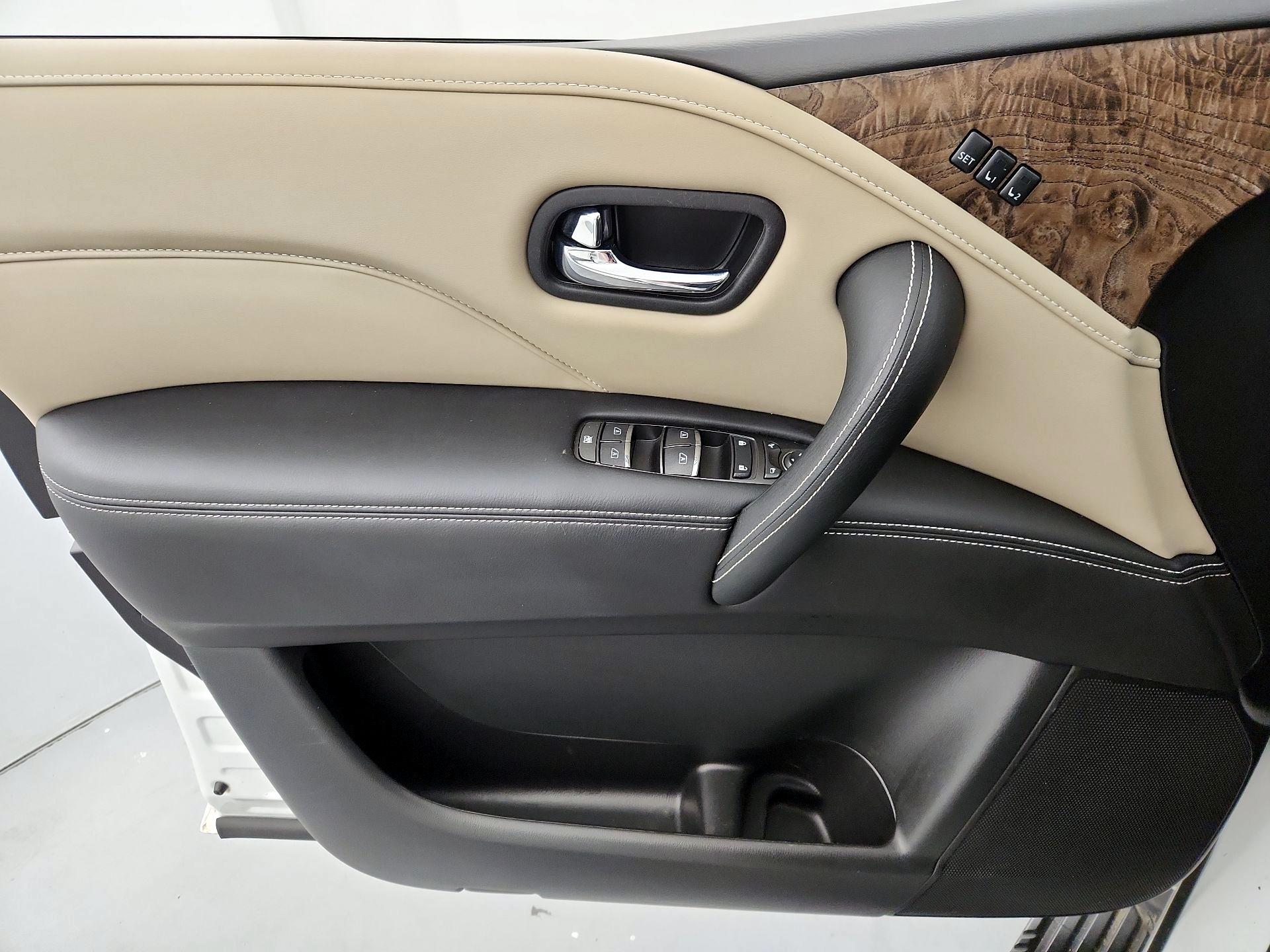 Thumbnail: 2023 INFINITI QX80 - 12