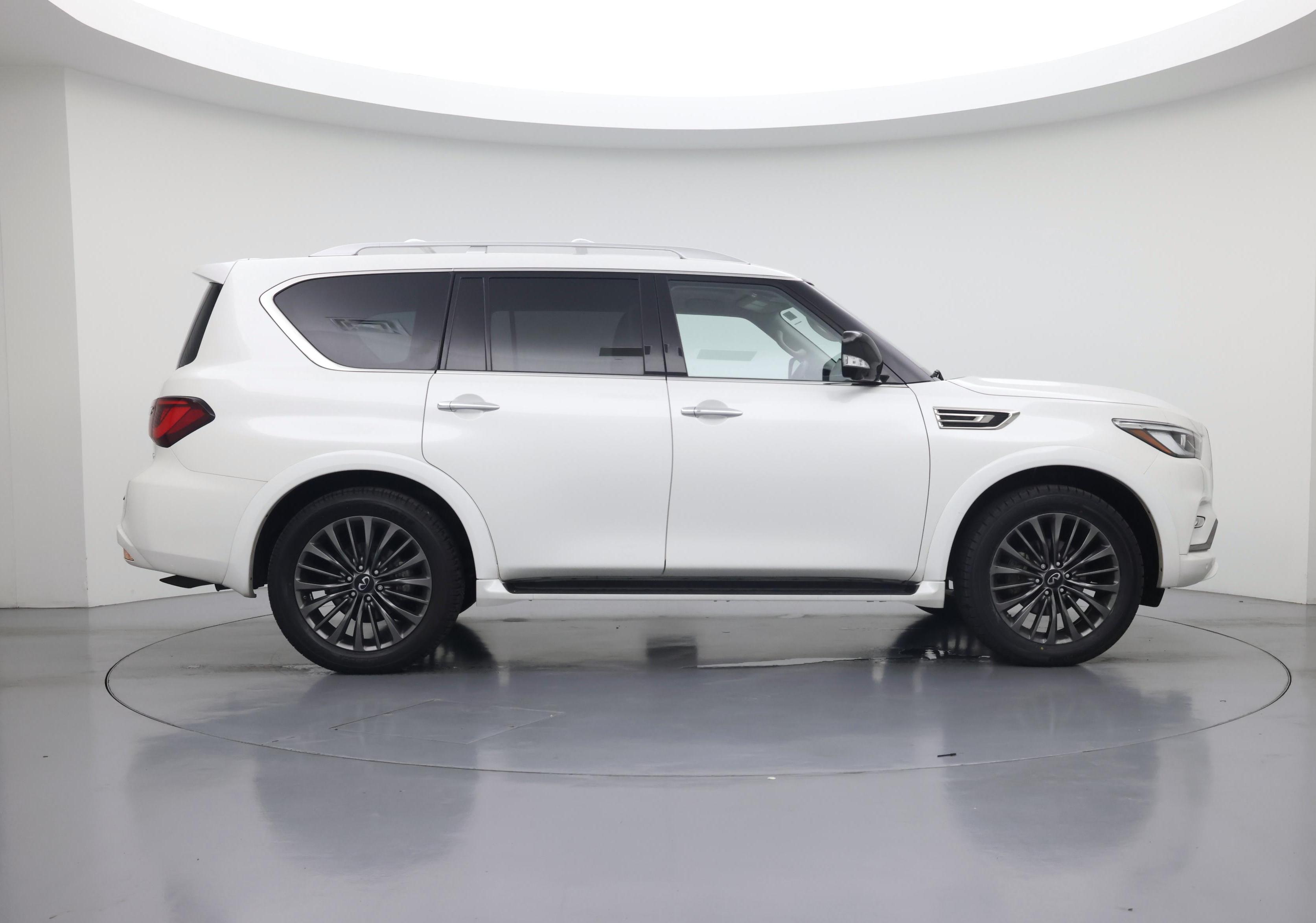 Thumbnail: 2023 INFINITI QX80 - 7
