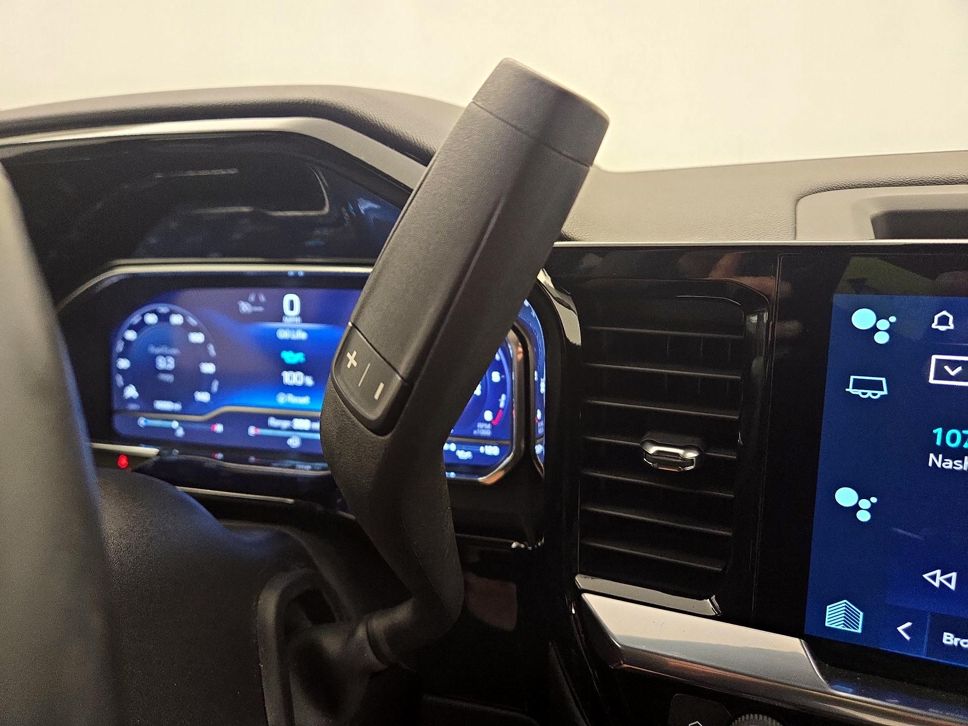 Thumbnail: 2023 Chevrolet Silverado 1500 - 17