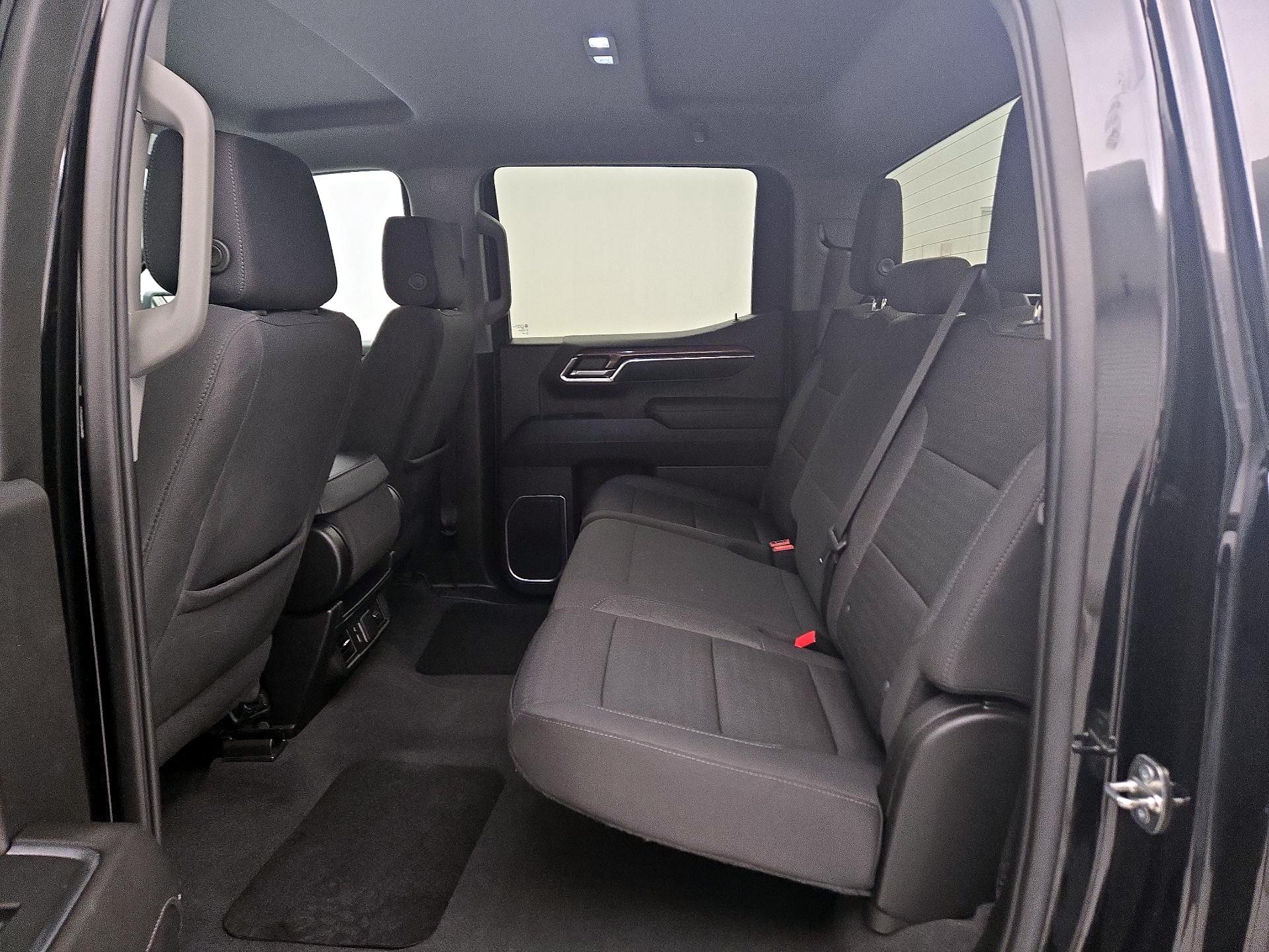 Thumbnail: 2023 Chevrolet Silverado 1500 - 19