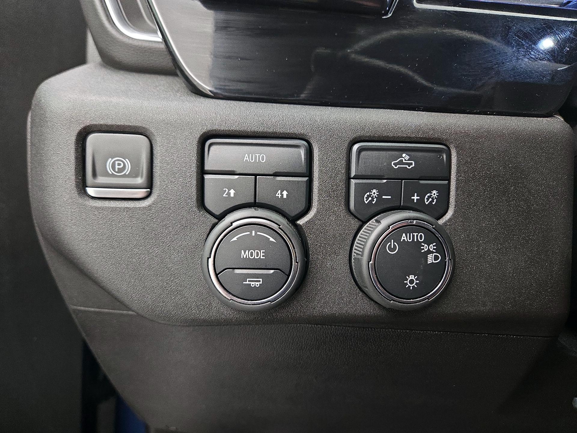Thumbnail: 2024 Chevrolet Silverado 1500 - 13