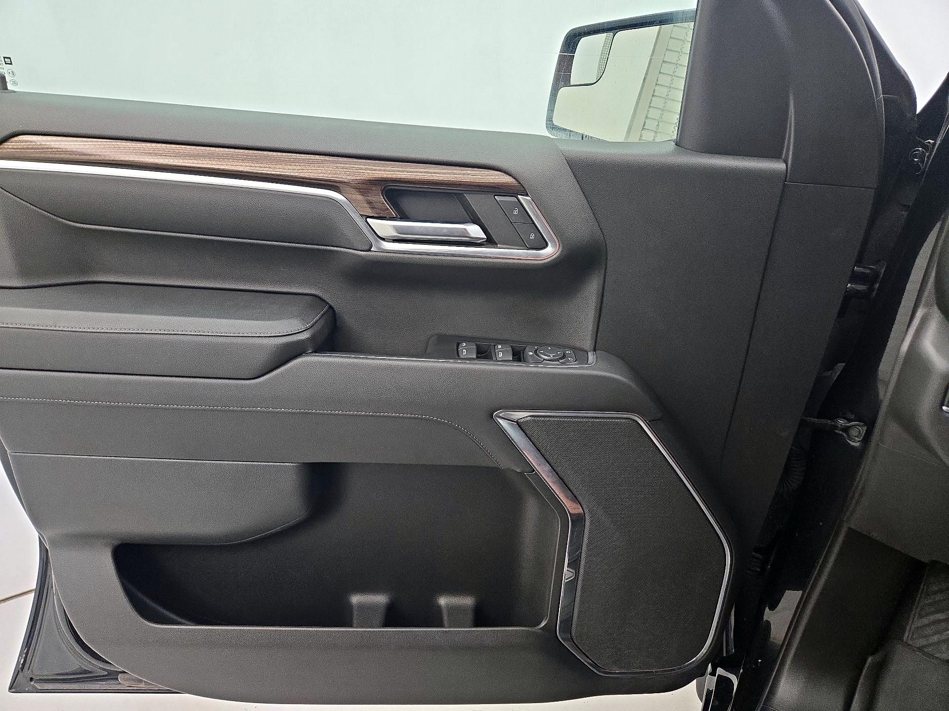 Thumbnail: 2023 Chevrolet Silverado 1500 - 12