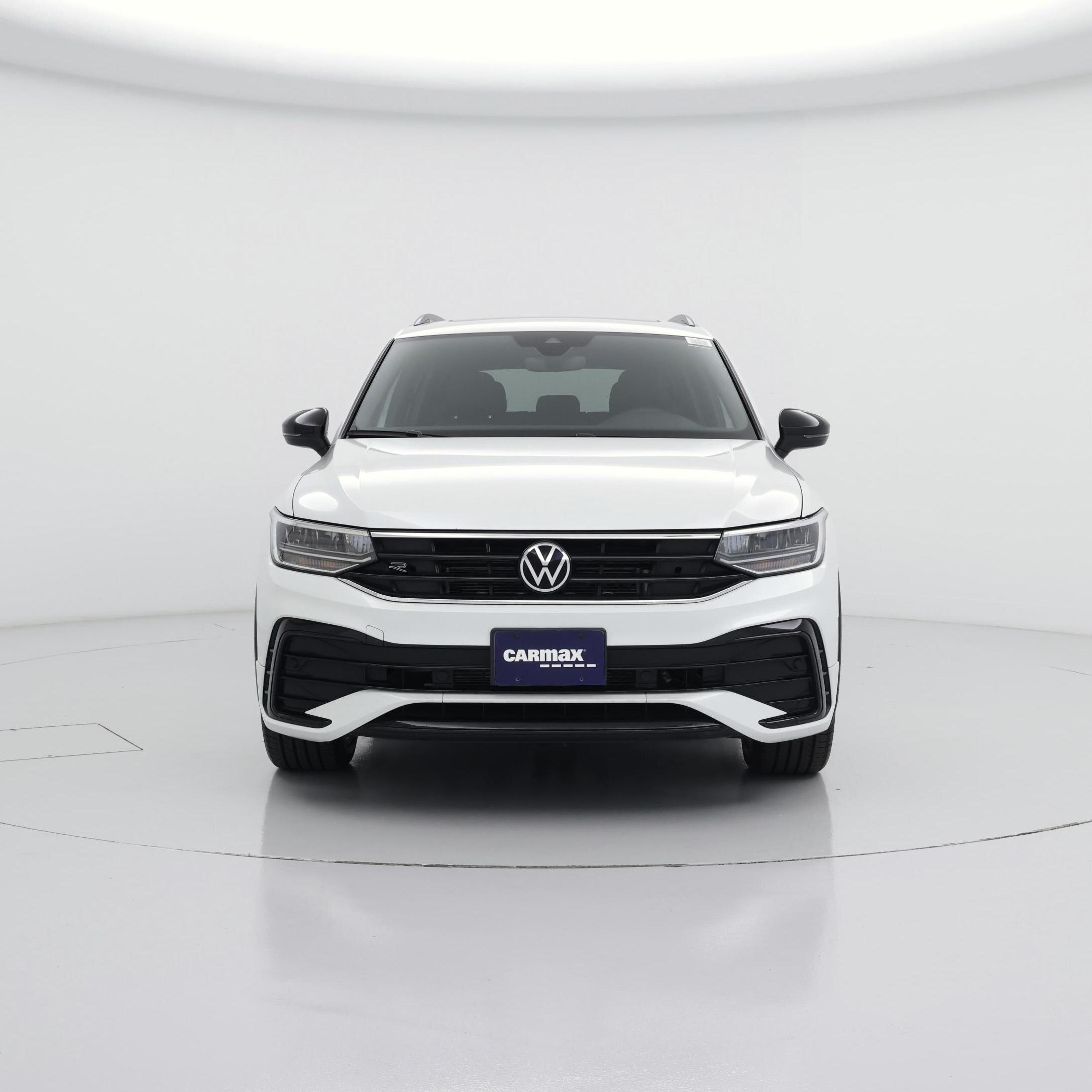 Thumbnail: 2023 Volkswagen Tiguan - 5