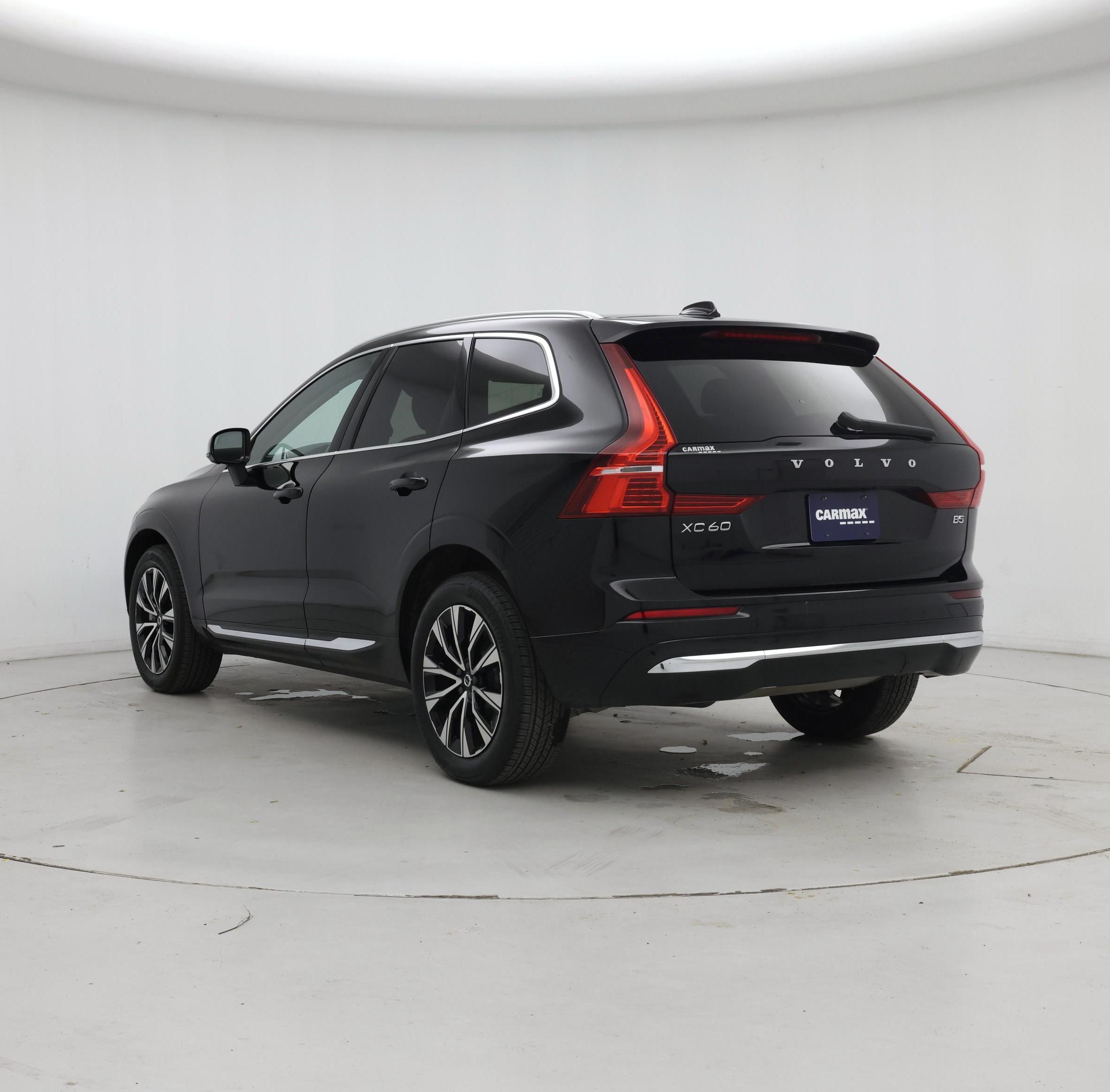 Thumbnail: 2023 Volvo XC60 - 2