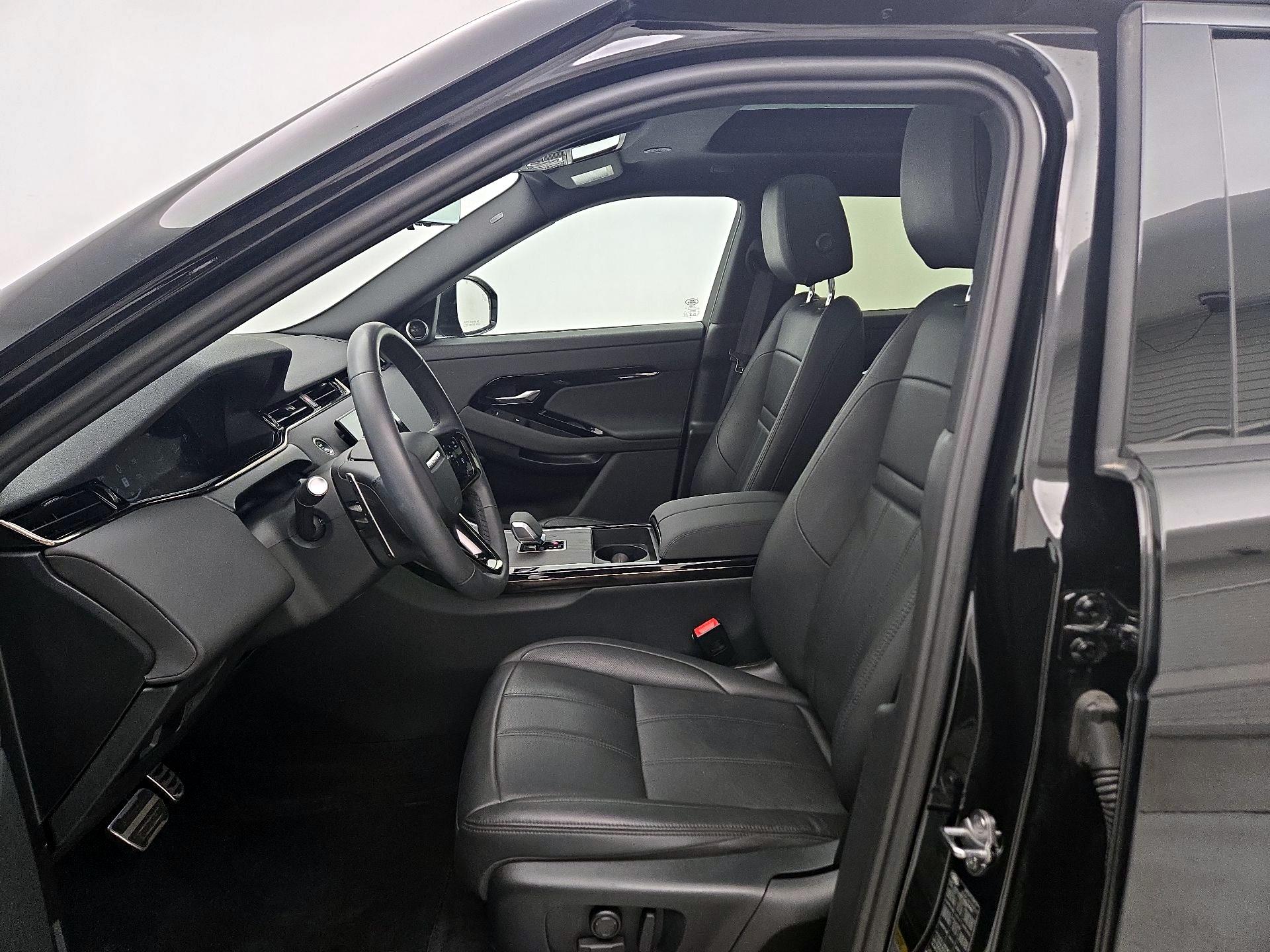 Thumbnail: 2024 Land Rover Range Rover Evoque - 11