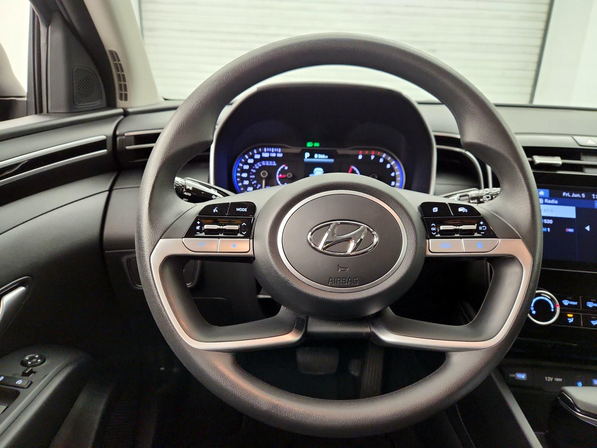 Thumbnail: 2023 Hyundai Tucson - 10