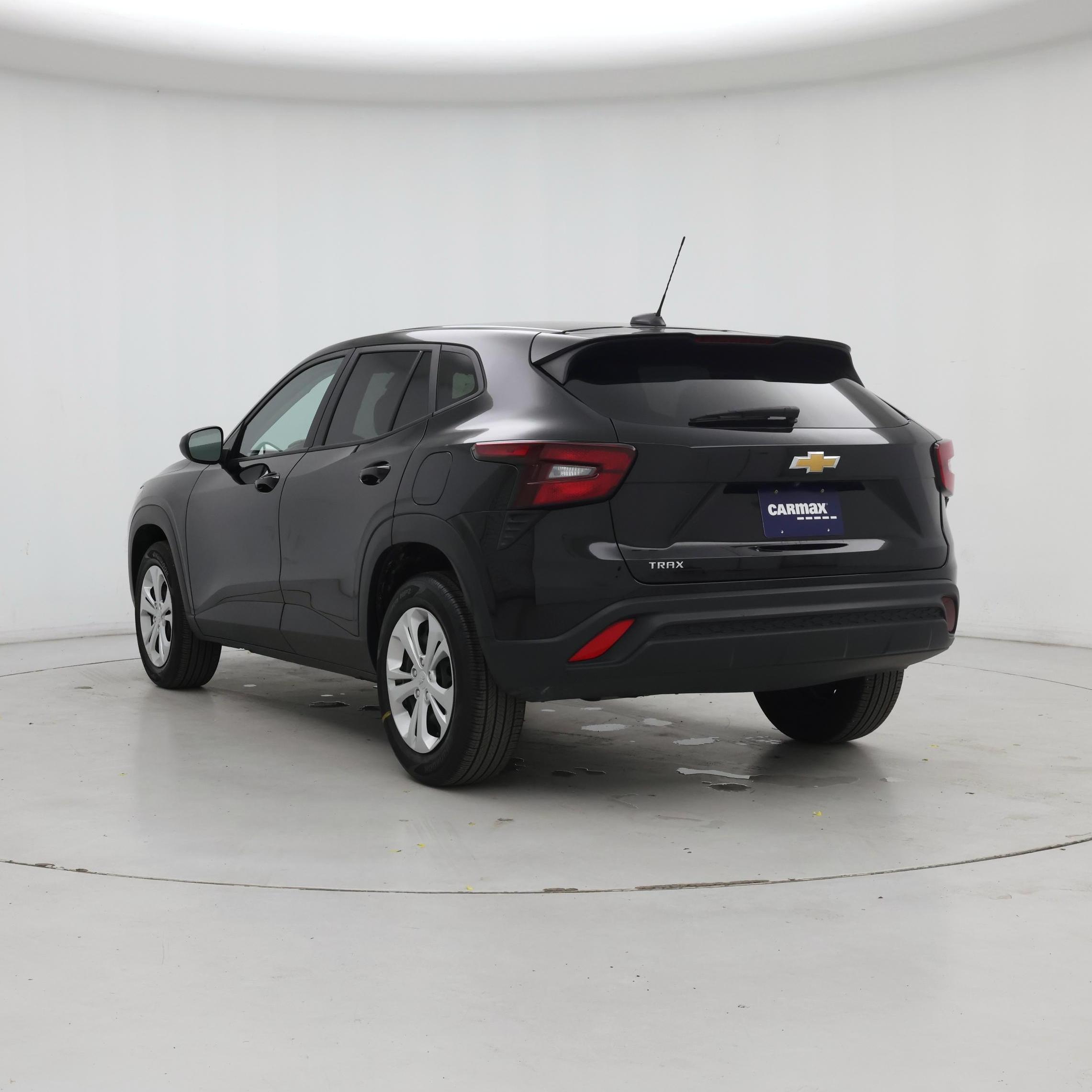 Thumbnail: 2025 Chevrolet Trax - 2