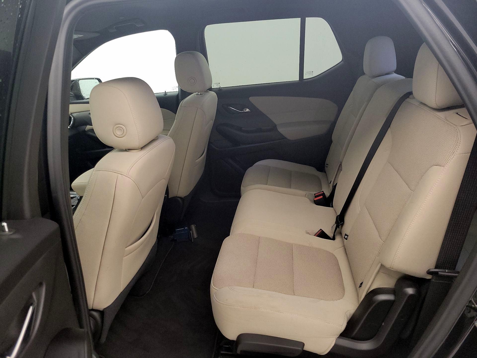Thumbnail: 2023 Chevrolet Traverse - 19