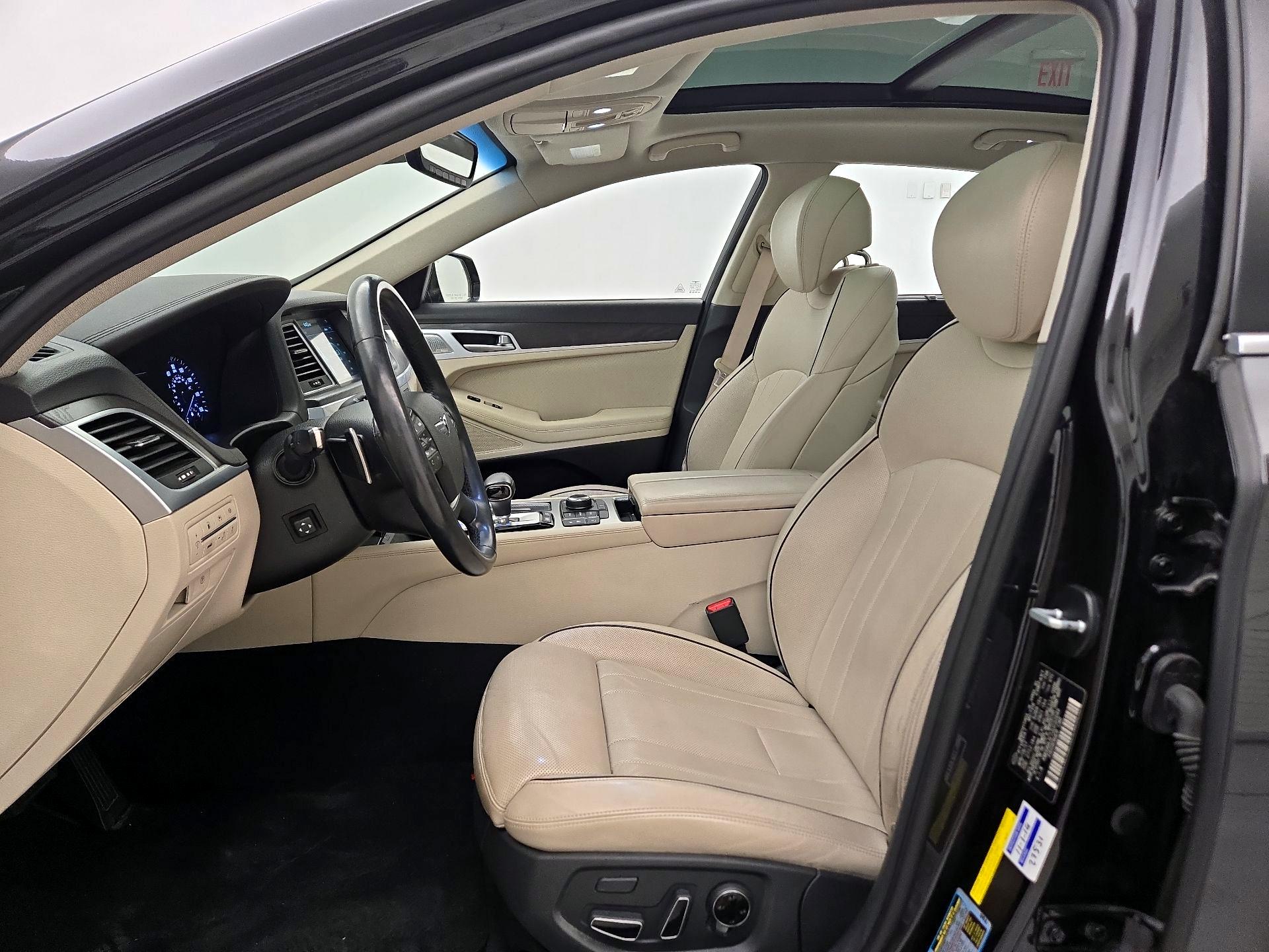 Thumbnail: 2018 Genesis G80 - 11