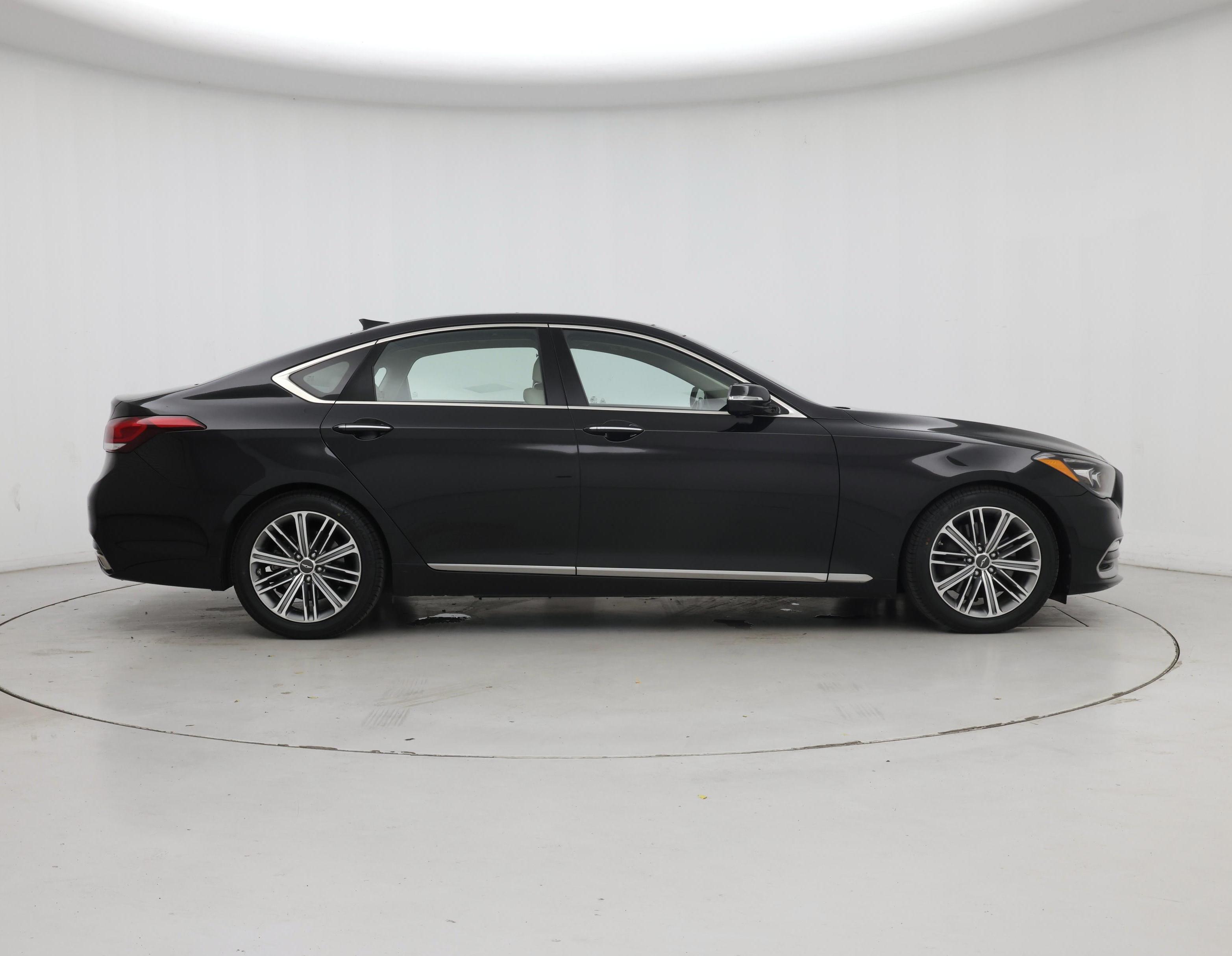 Thumbnail: 2018 Genesis G80 - 7
