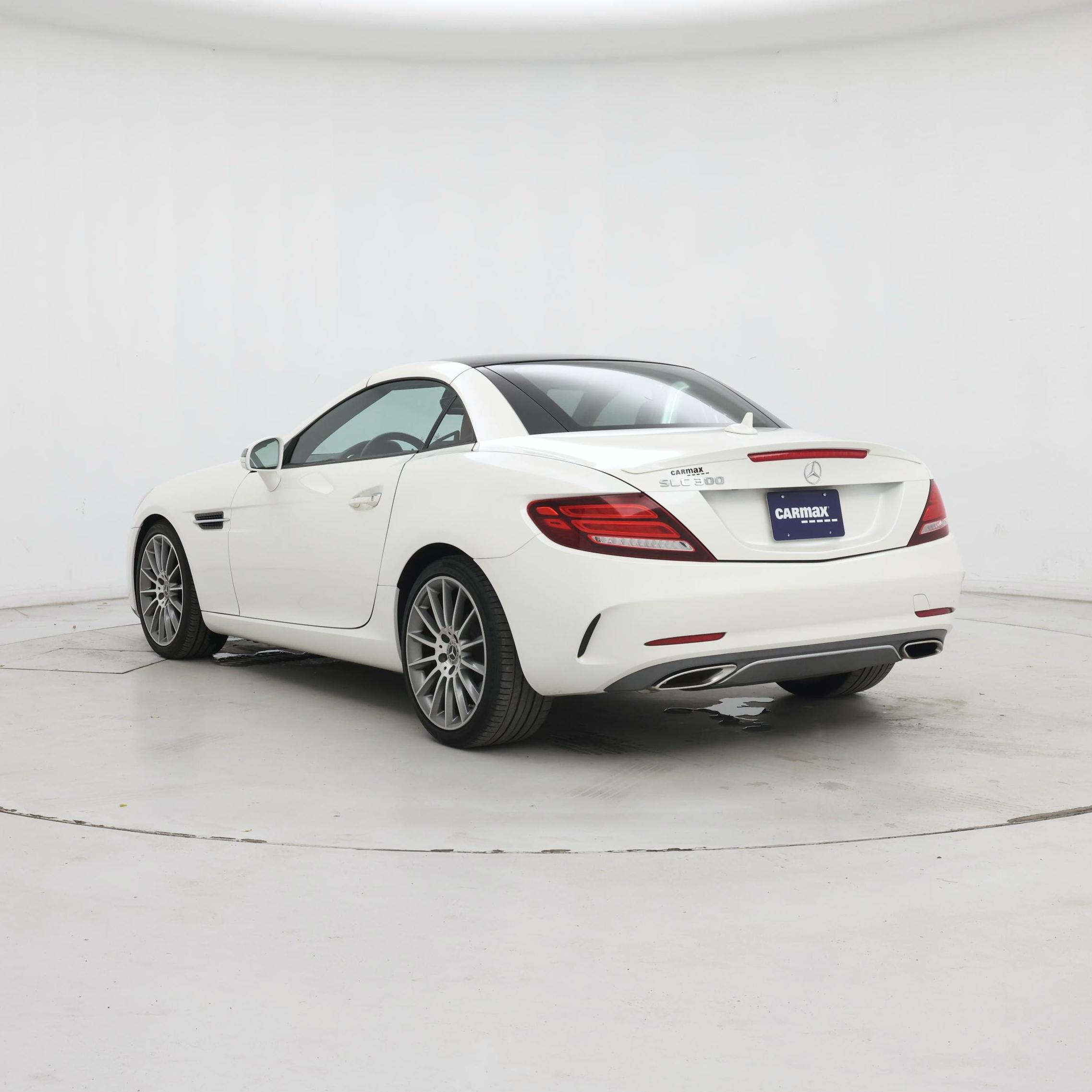 Thumbnail: 2017 Mercedes-Benz SLC - 2