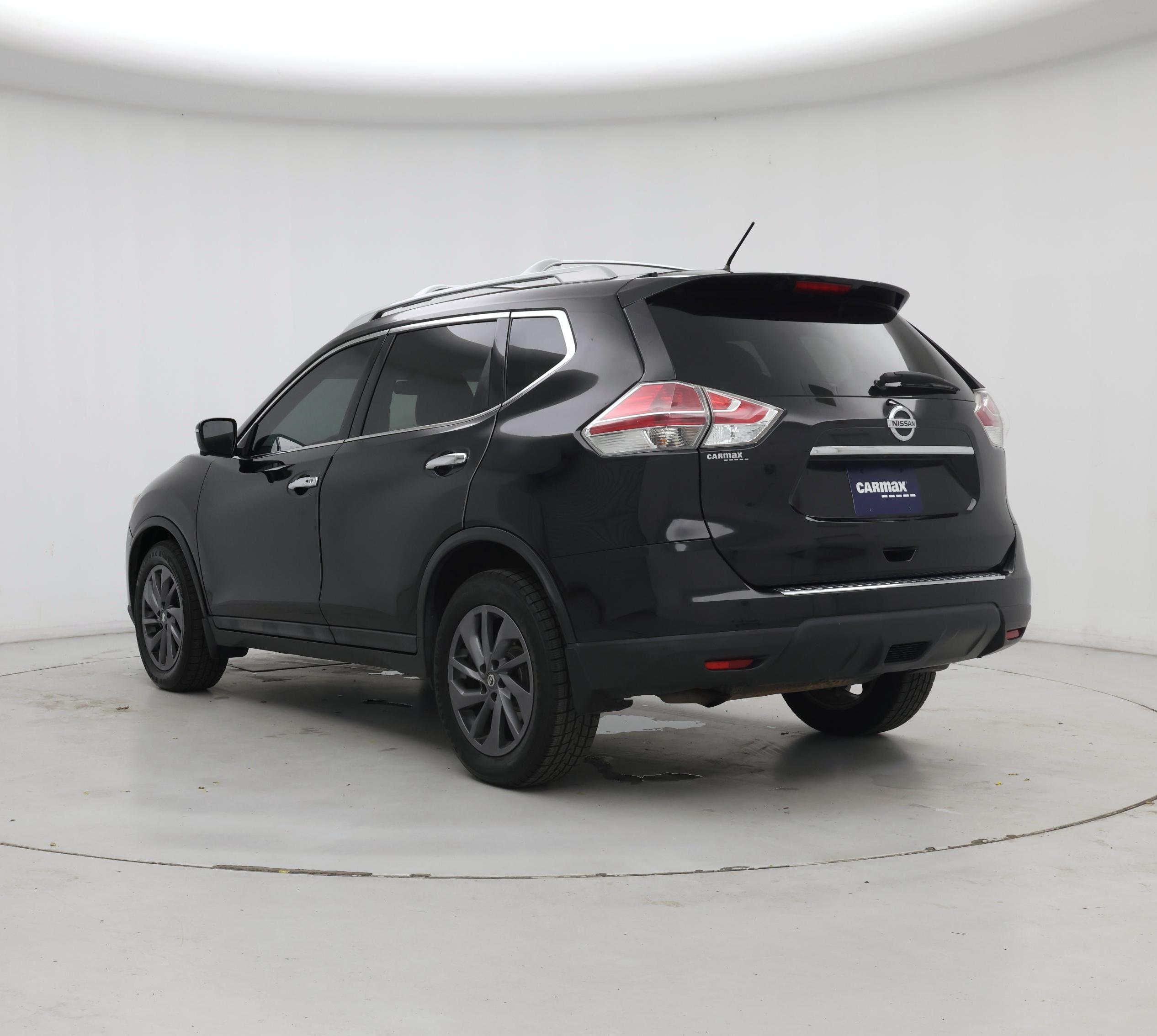 Thumbnail: 2016 Nissan Rogue - 2
