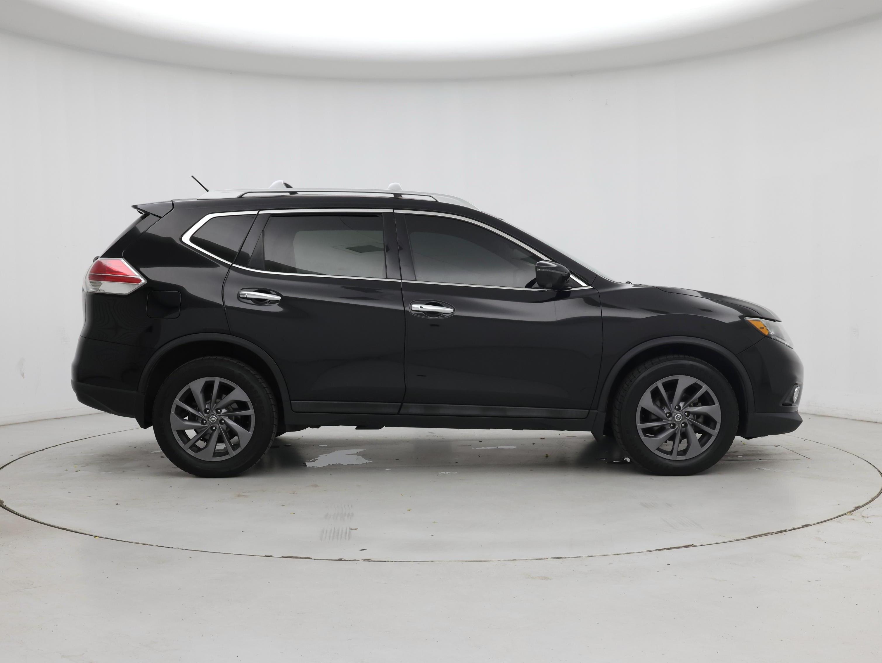 Thumbnail: 2016 Nissan Rogue - 7