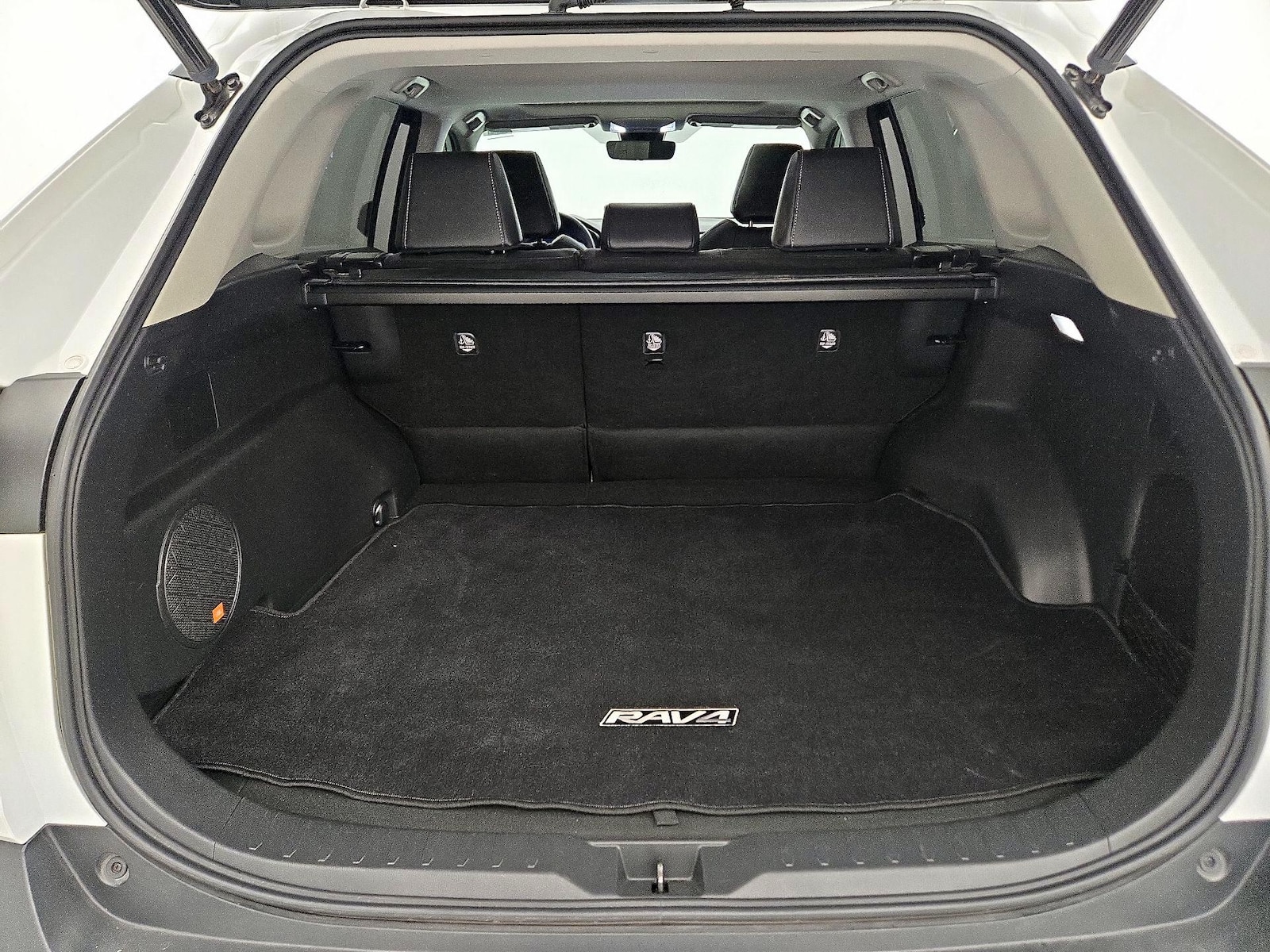 2023 Toyota RAV4 Limited - Photo 22