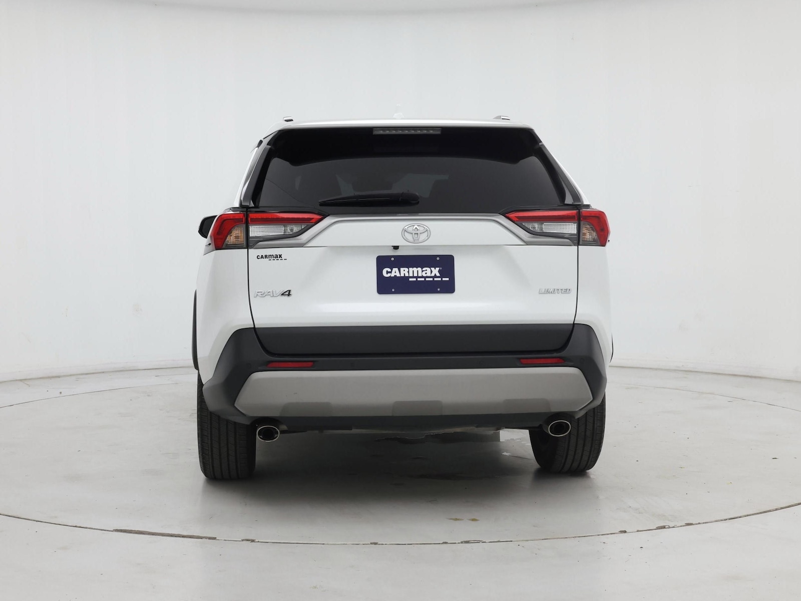 2023 Toyota RAV4 Limited - Photo 7