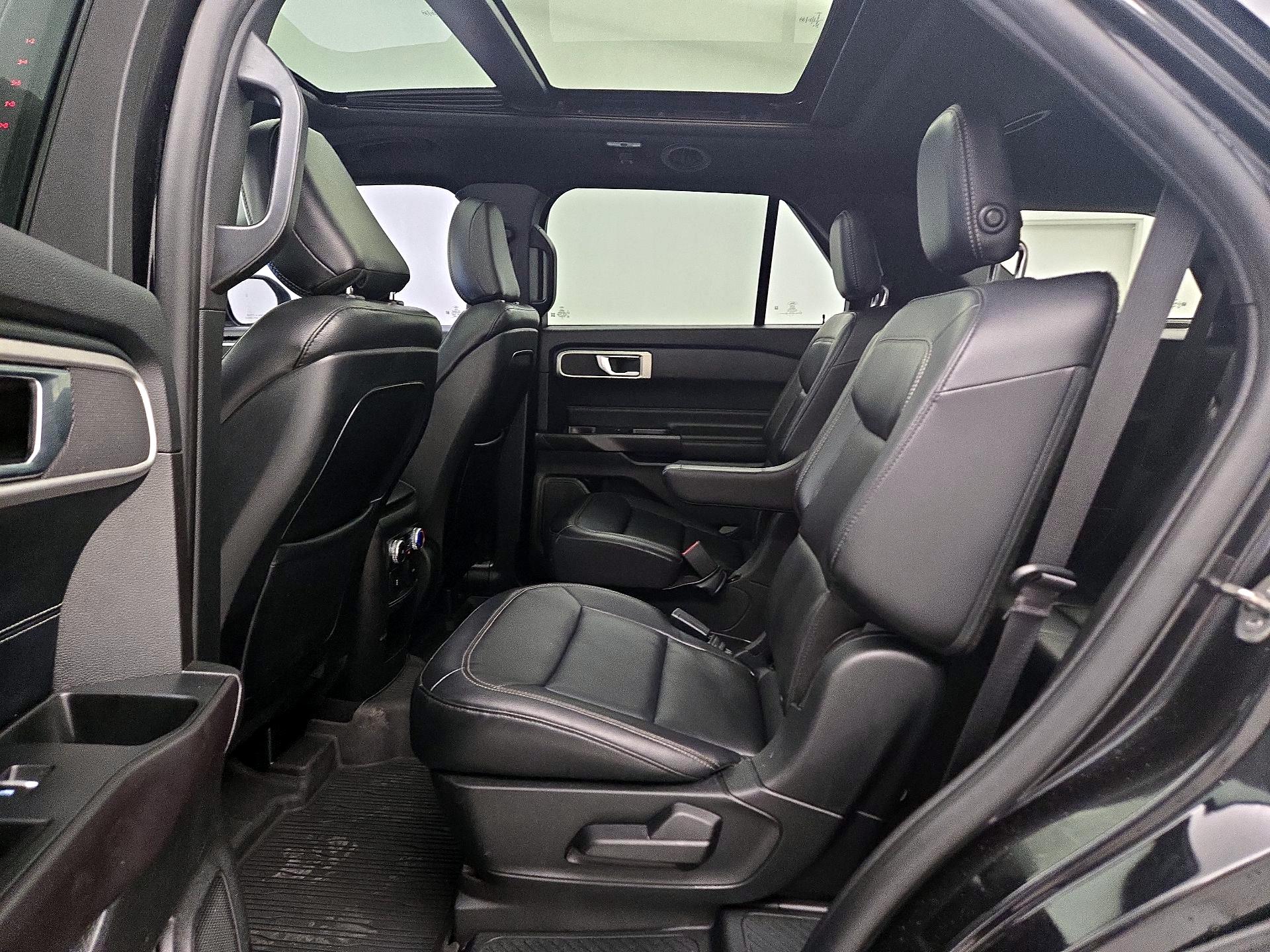 Thumbnail: 2020 Ford Explorer - 20