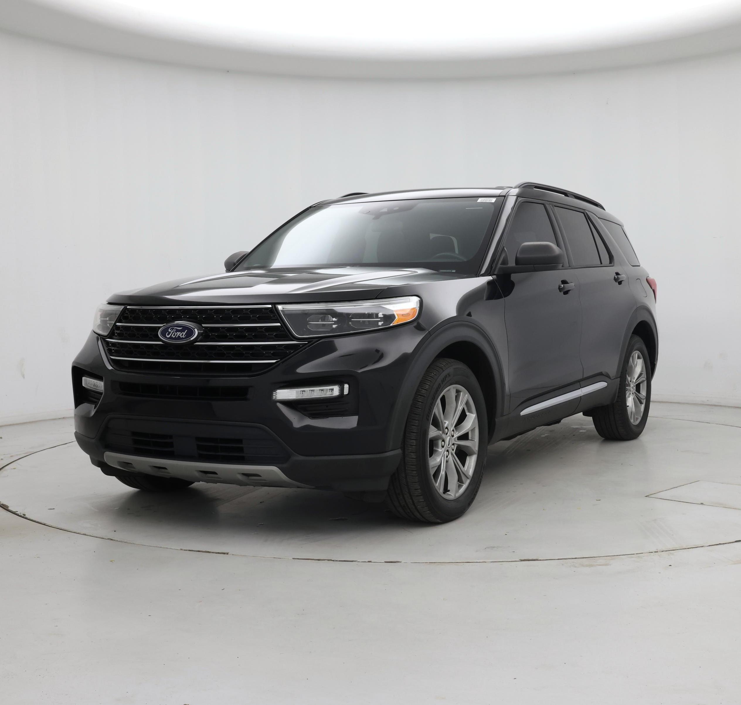 Thumbnail: 2020 Ford Explorer - 4