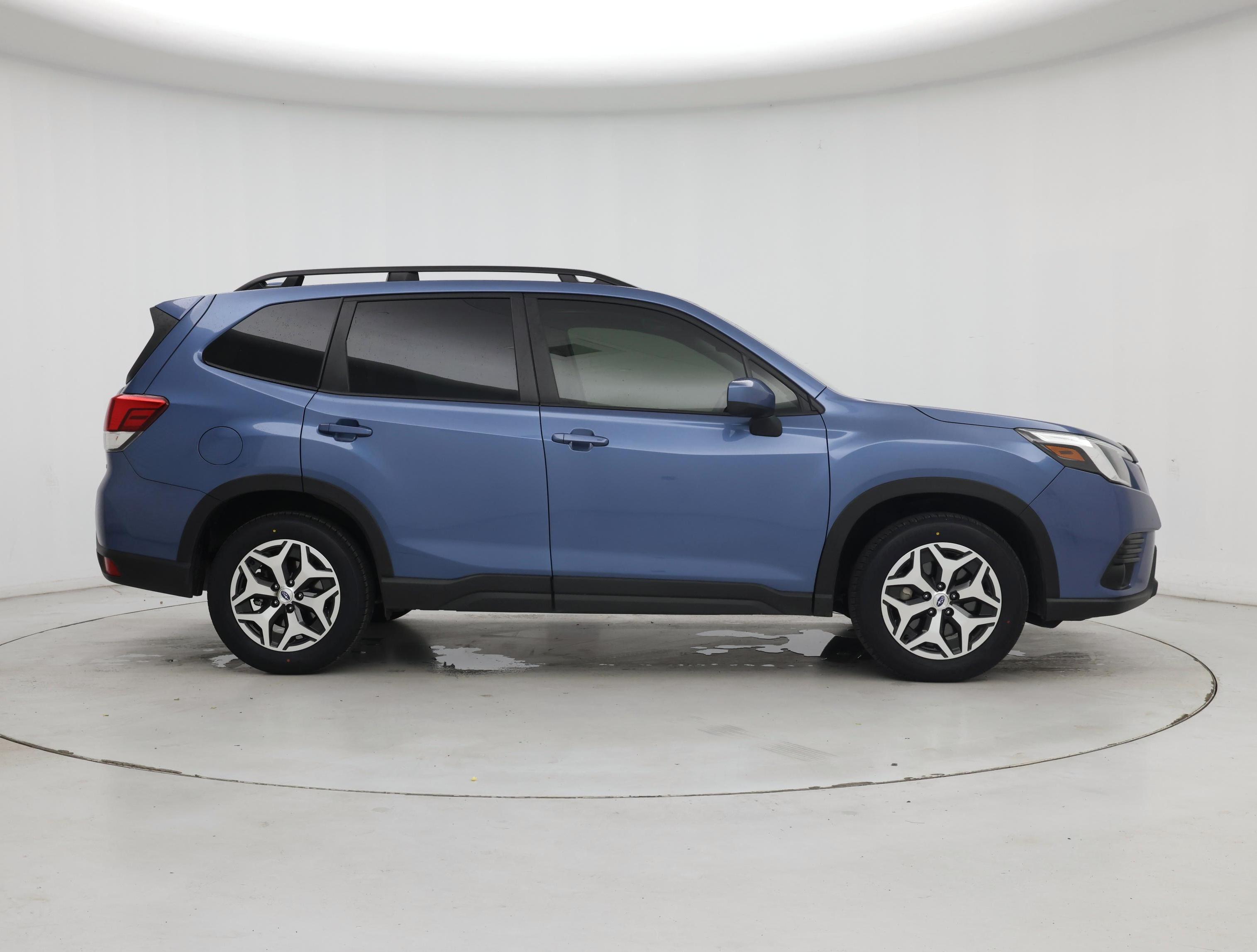 Thumbnail: 2023 Subaru Forester - 7