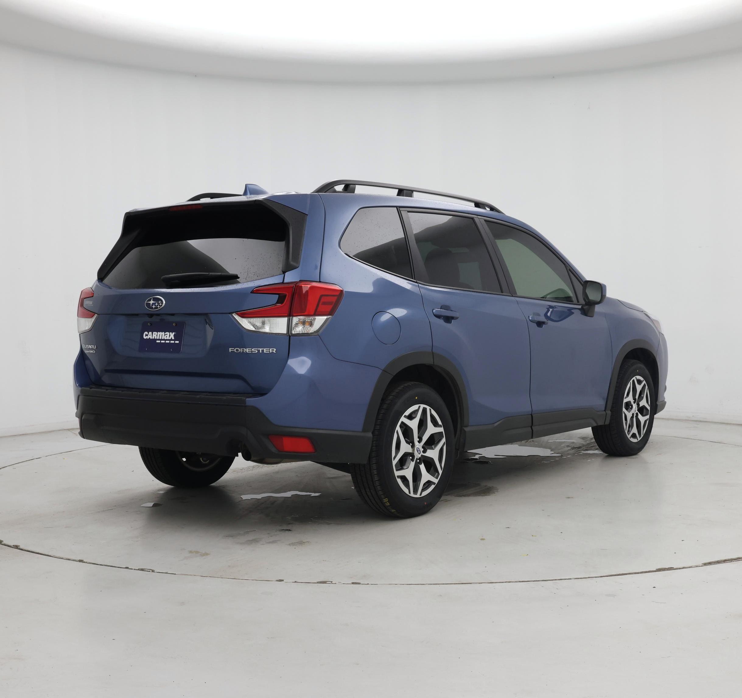 Thumbnail: 2023 Subaru Forester - 8