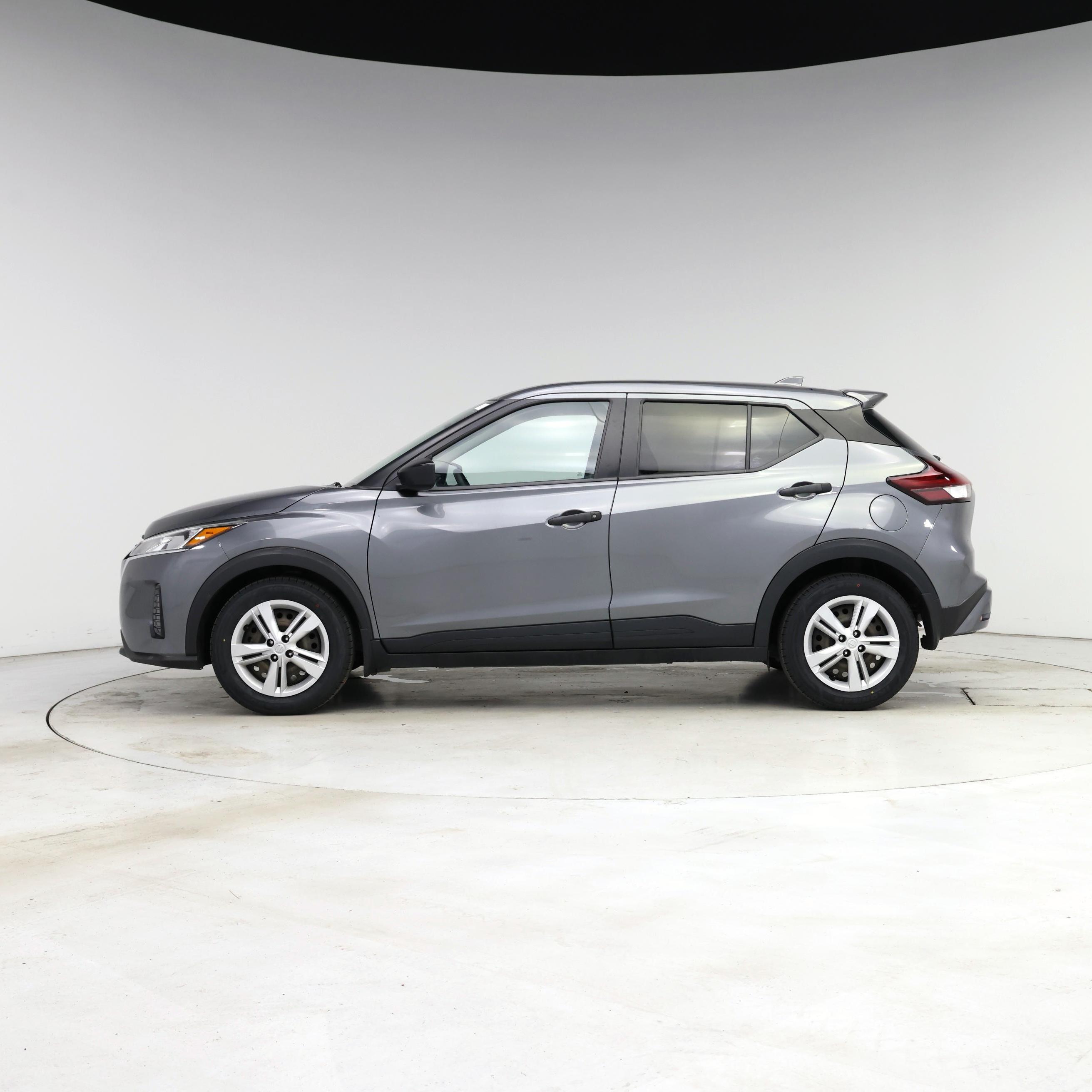 Thumbnail: 2021 Nissan Kicks - 3