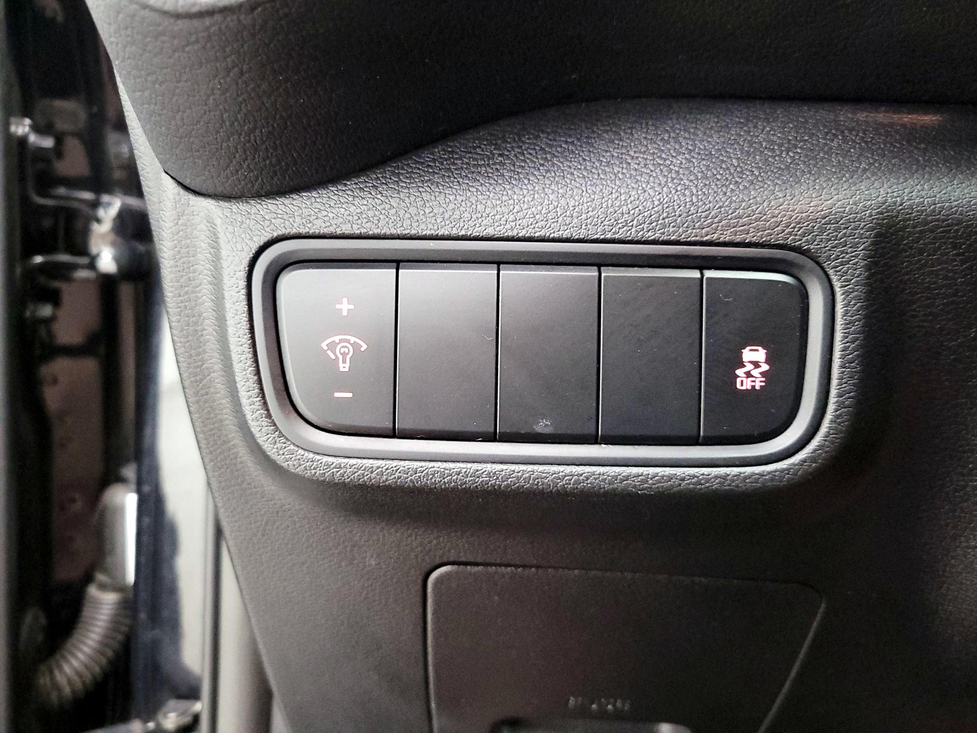 Thumbnail: 2021 Kia Soul - 13