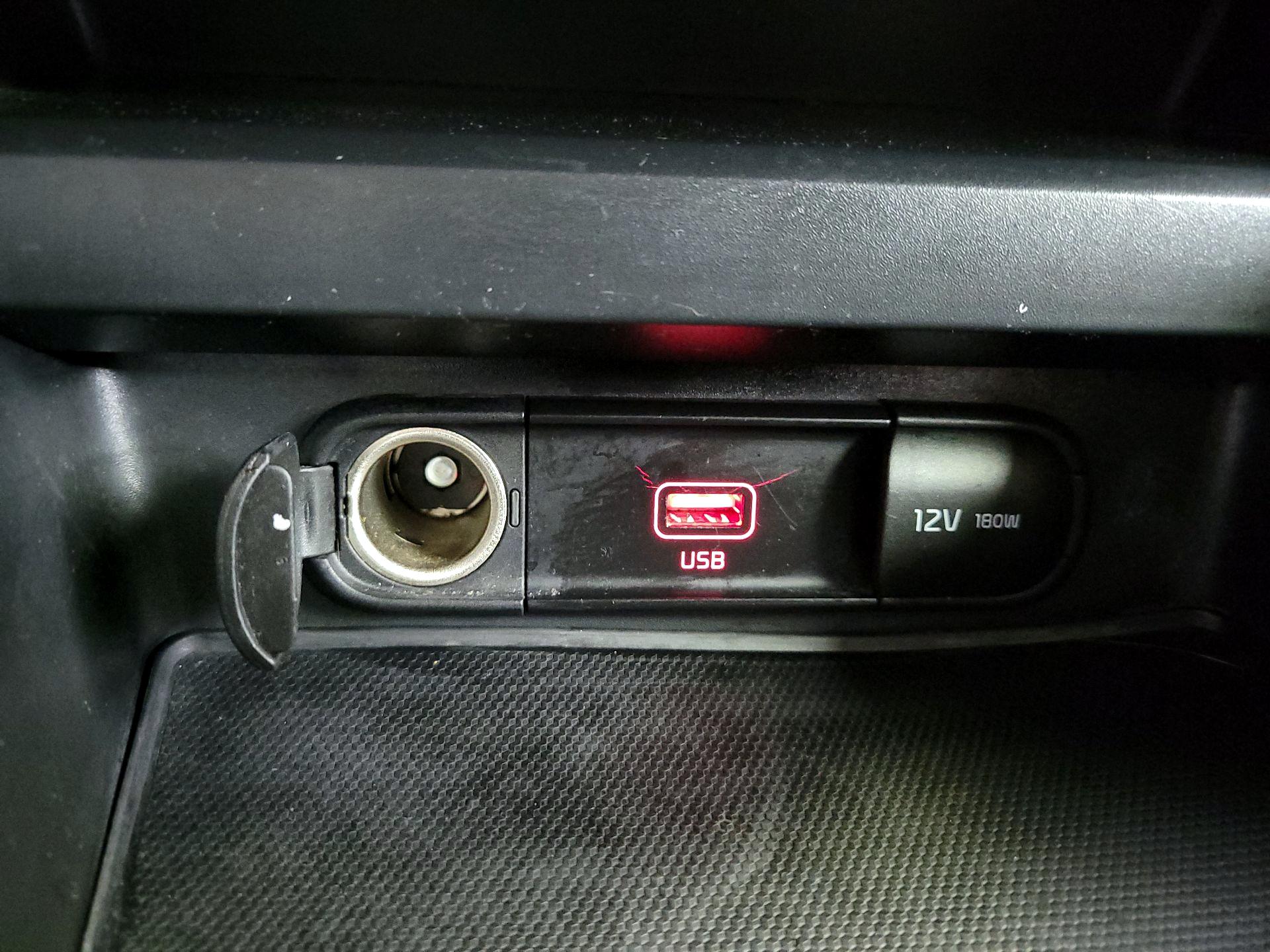 Thumbnail: 2021 Kia Soul - 18