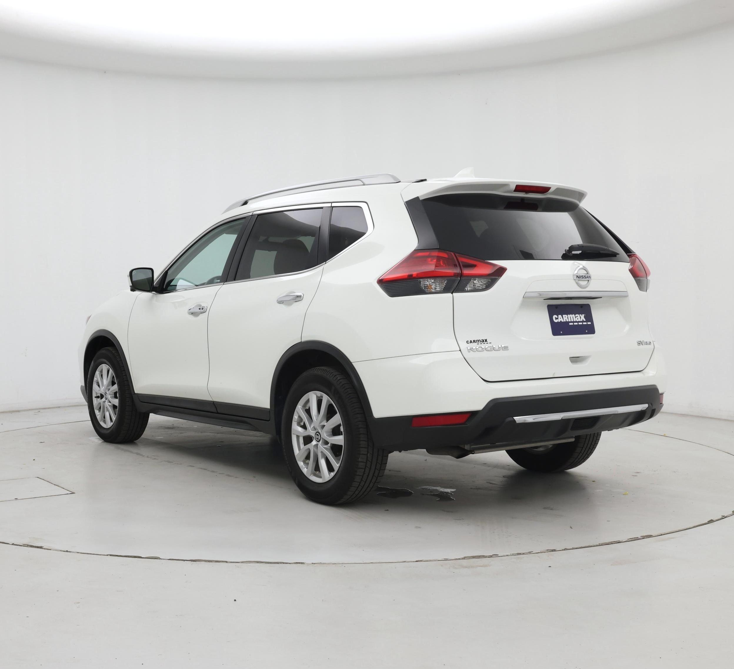 Thumbnail: 2017 Nissan Rogue - 2