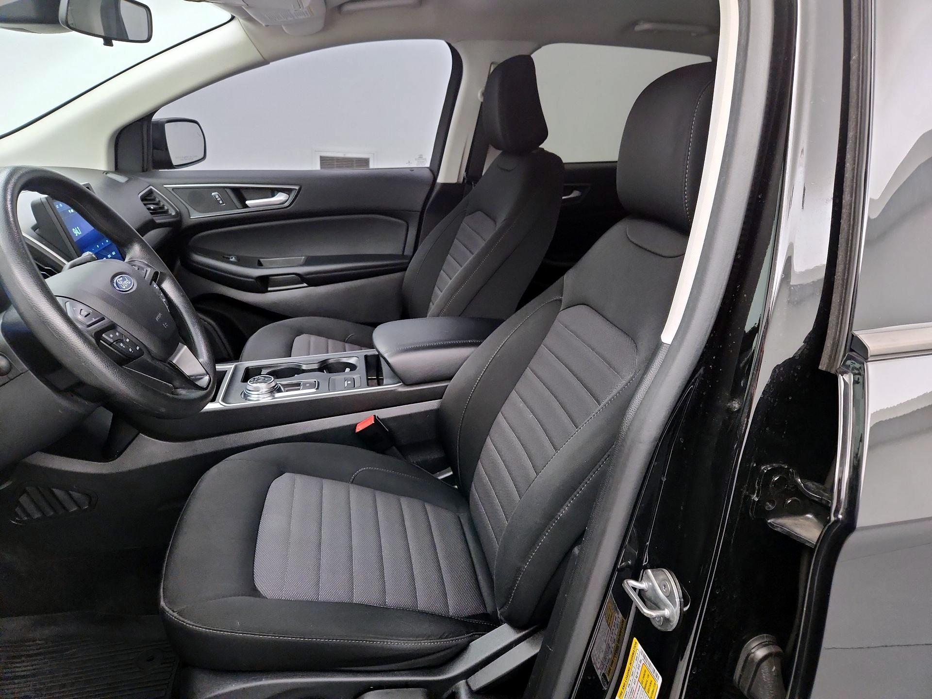 Thumbnail: 2022 Ford Edge - 11