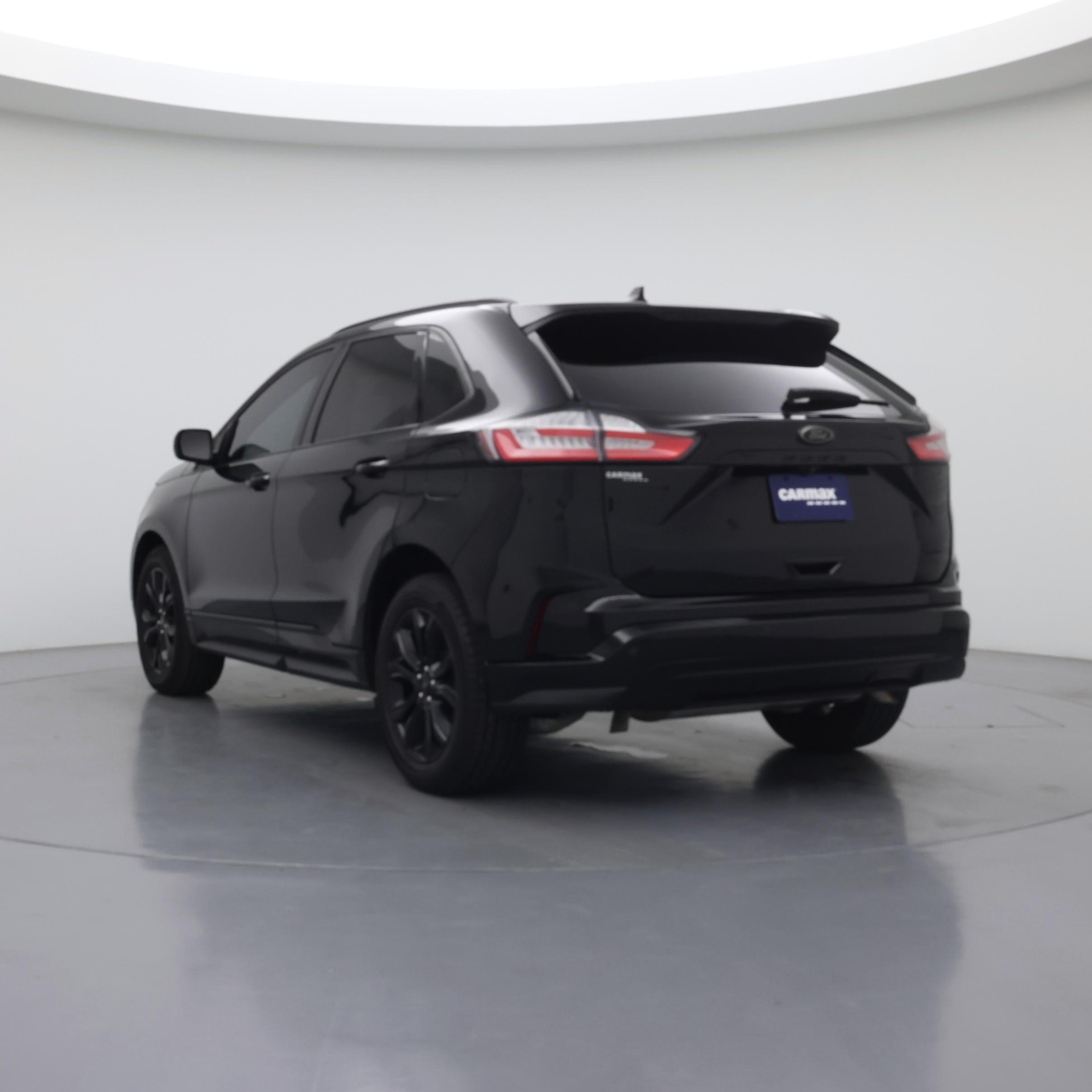 Thumbnail: 2022 Ford Edge - 2