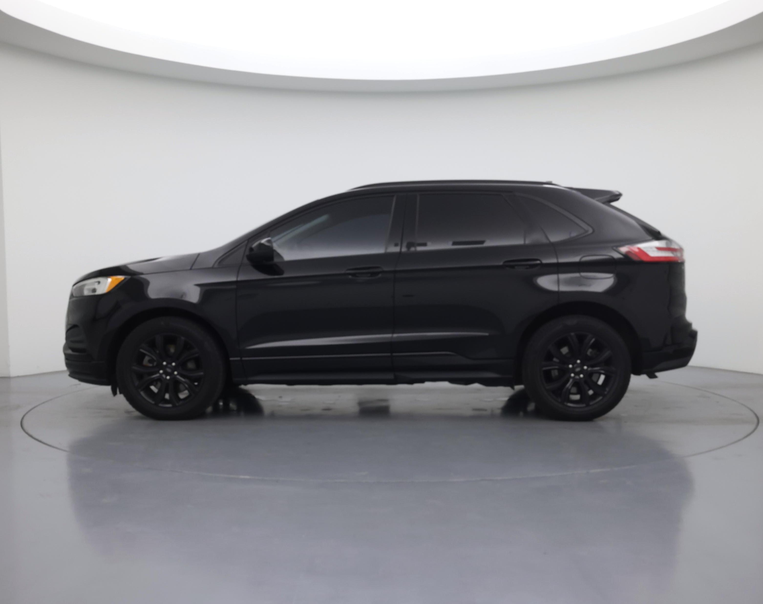 Thumbnail: 2022 Ford Edge - 3