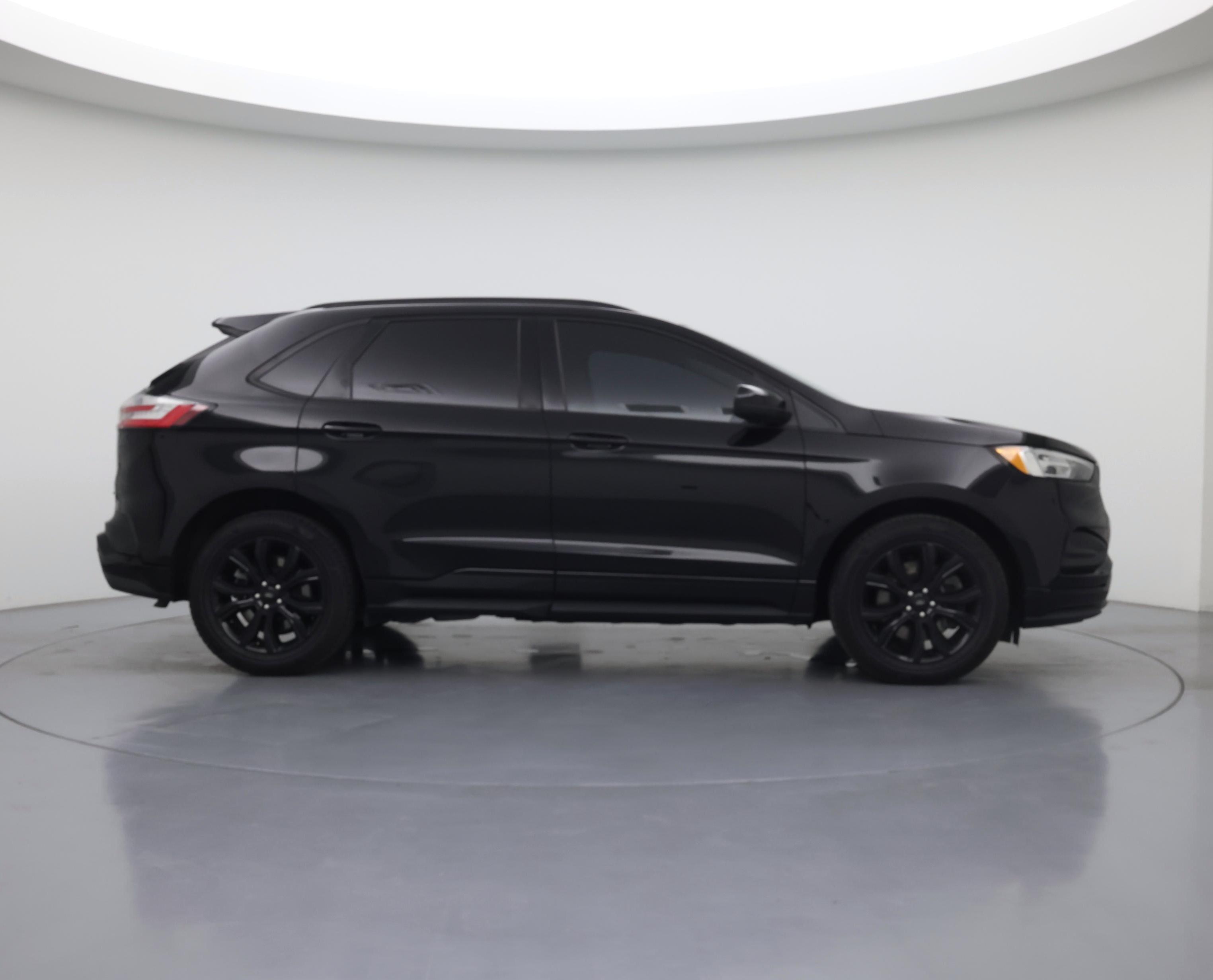 Thumbnail: 2022 Ford Edge - 7