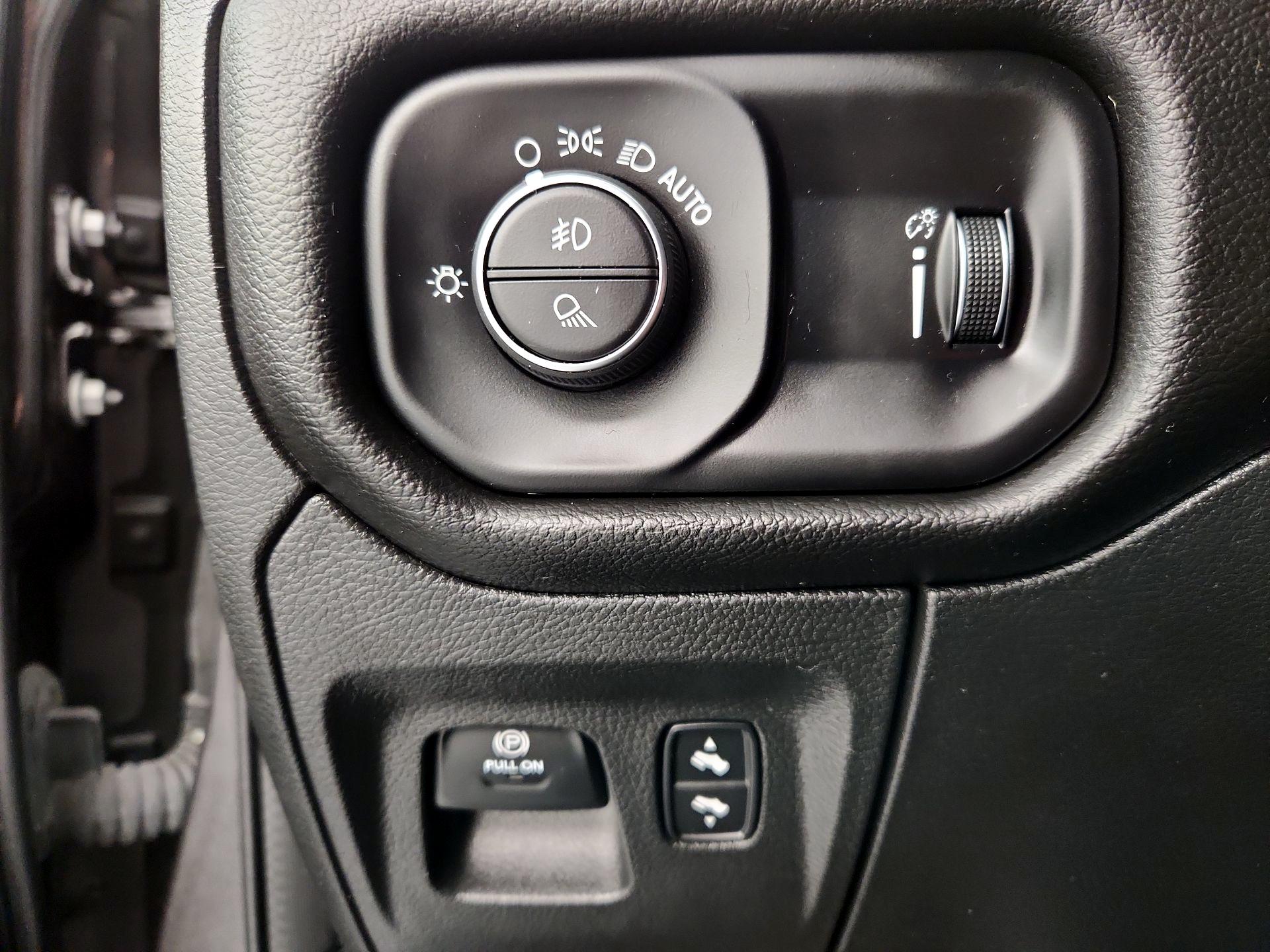 Thumbnail: 2022 RAM 1500 - 13