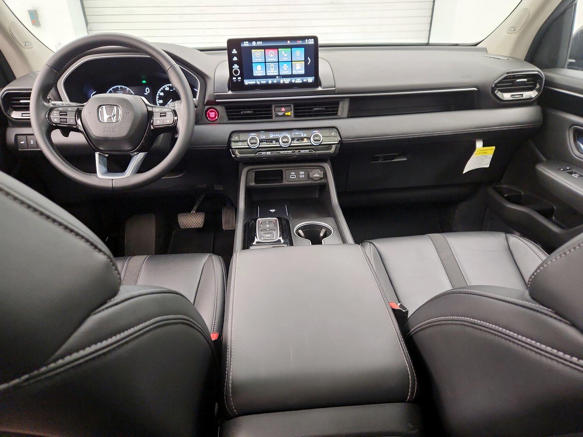 Thumbnail: 2024 Honda Pilot - 9