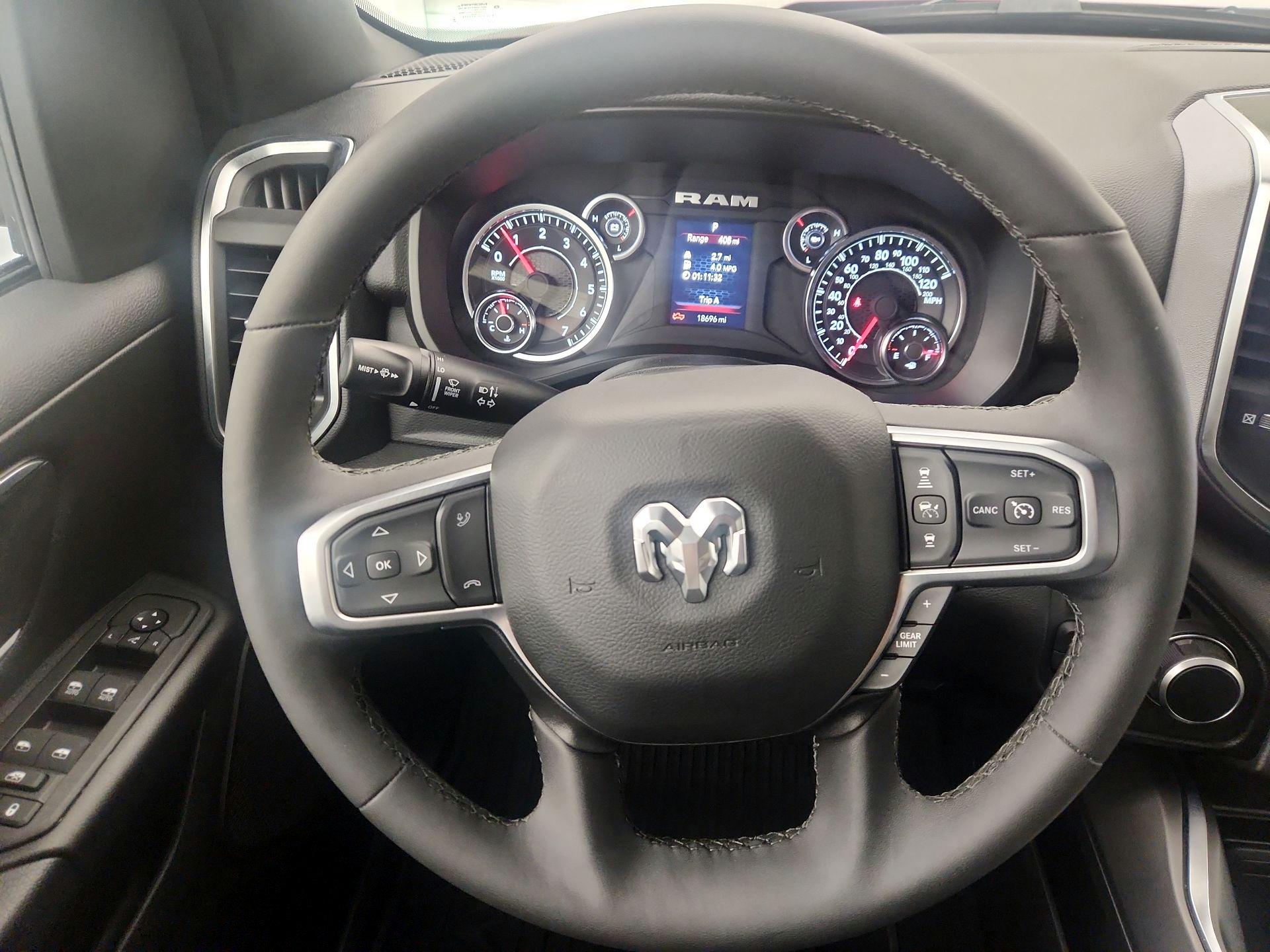Thumbnail: 2025 RAM 1500 - 10