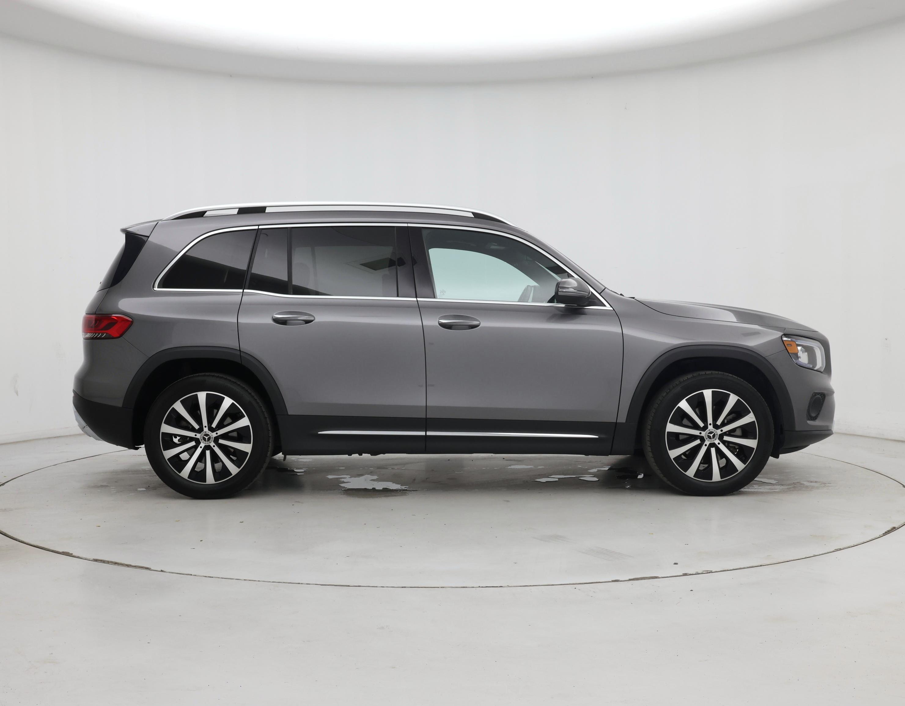Thumbnail: 2022 Mercedes-Benz GLB - 7