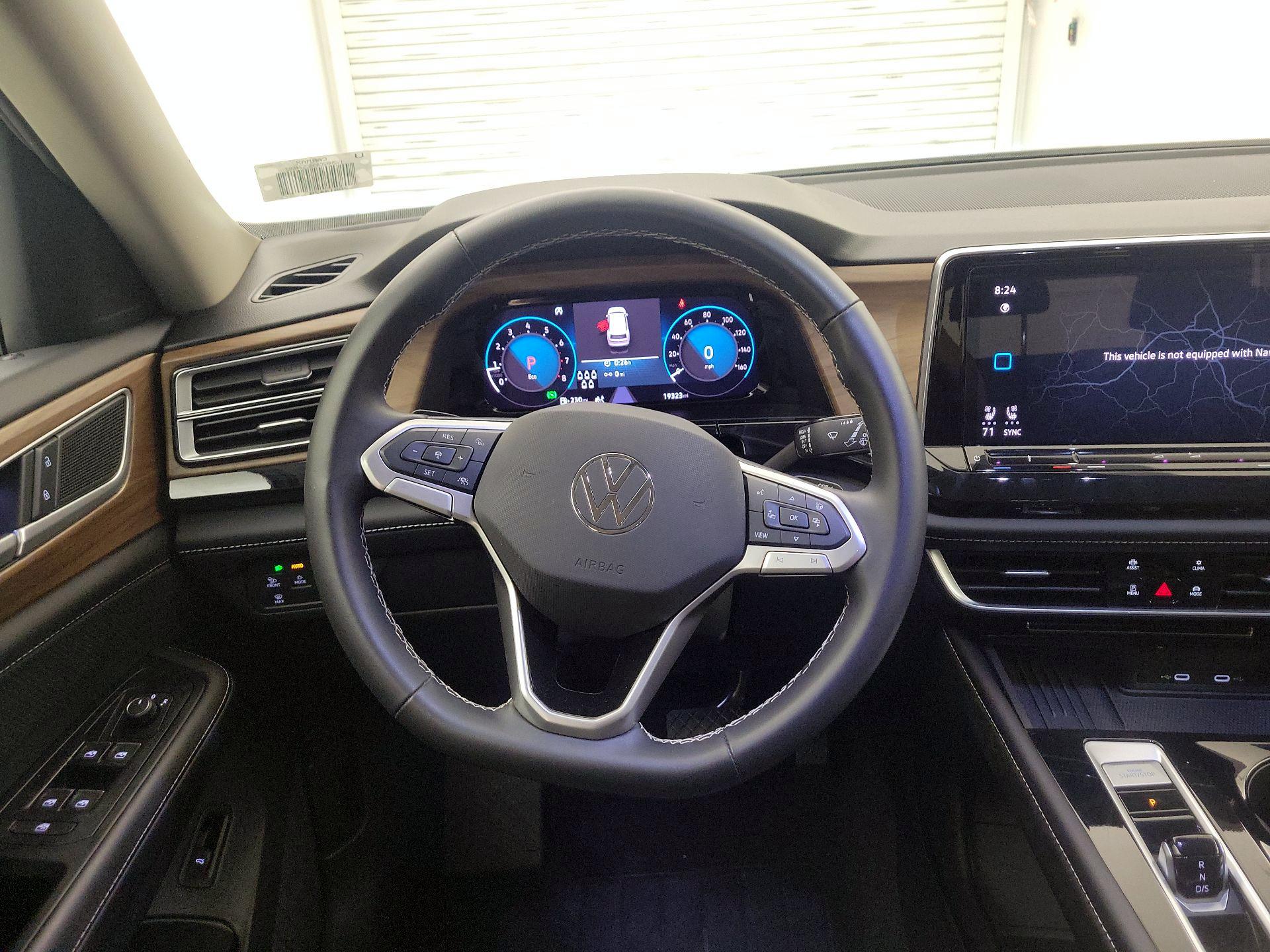 Thumbnail: 2025 Volkswagen Atlas - 10