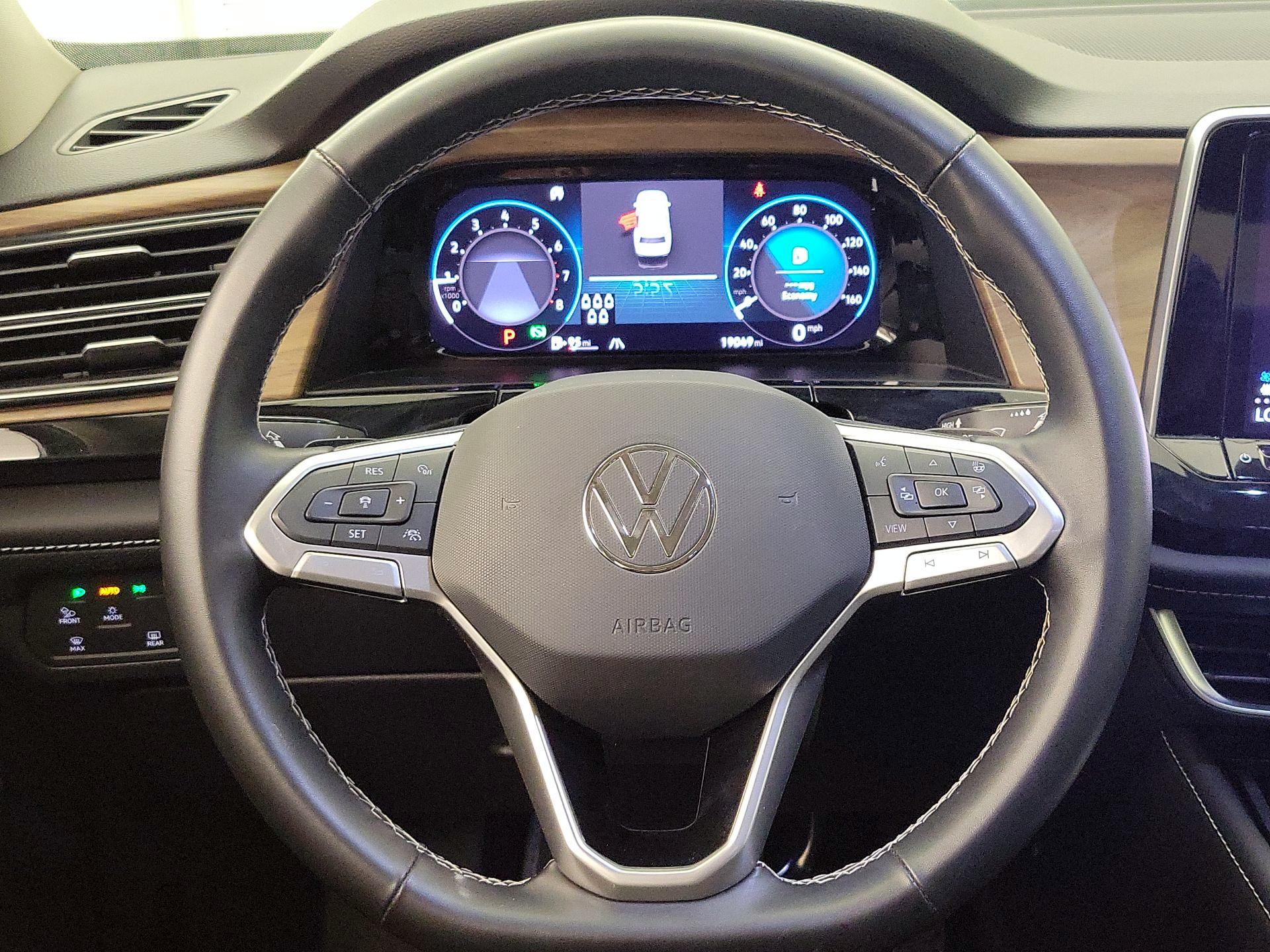 Thumbnail: 2025 Volkswagen Atlas - 10