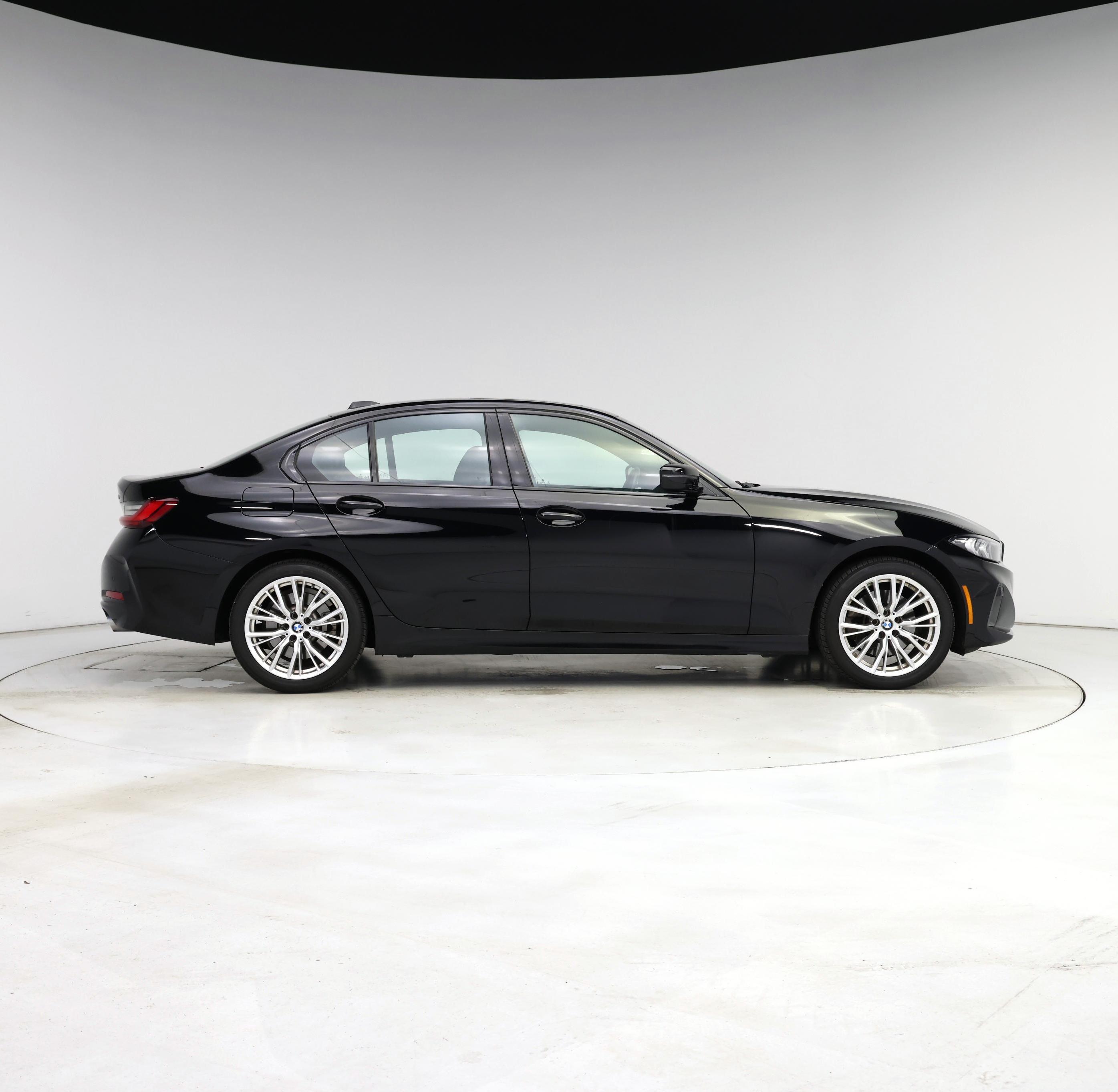 Thumbnail: 2023 BMW 3 Series - 7