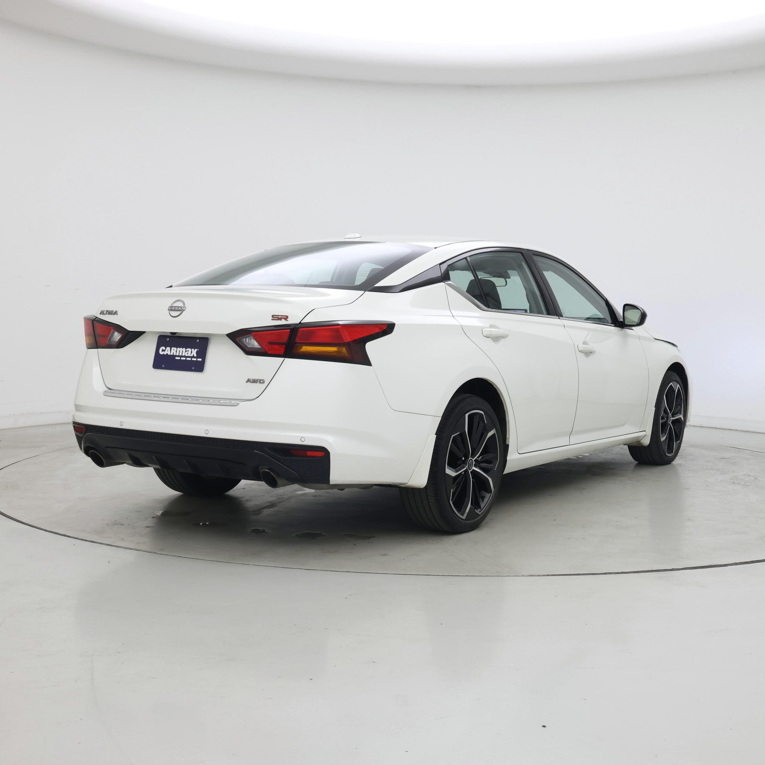 Thumbnail: 2023 Nissan Altima - 8