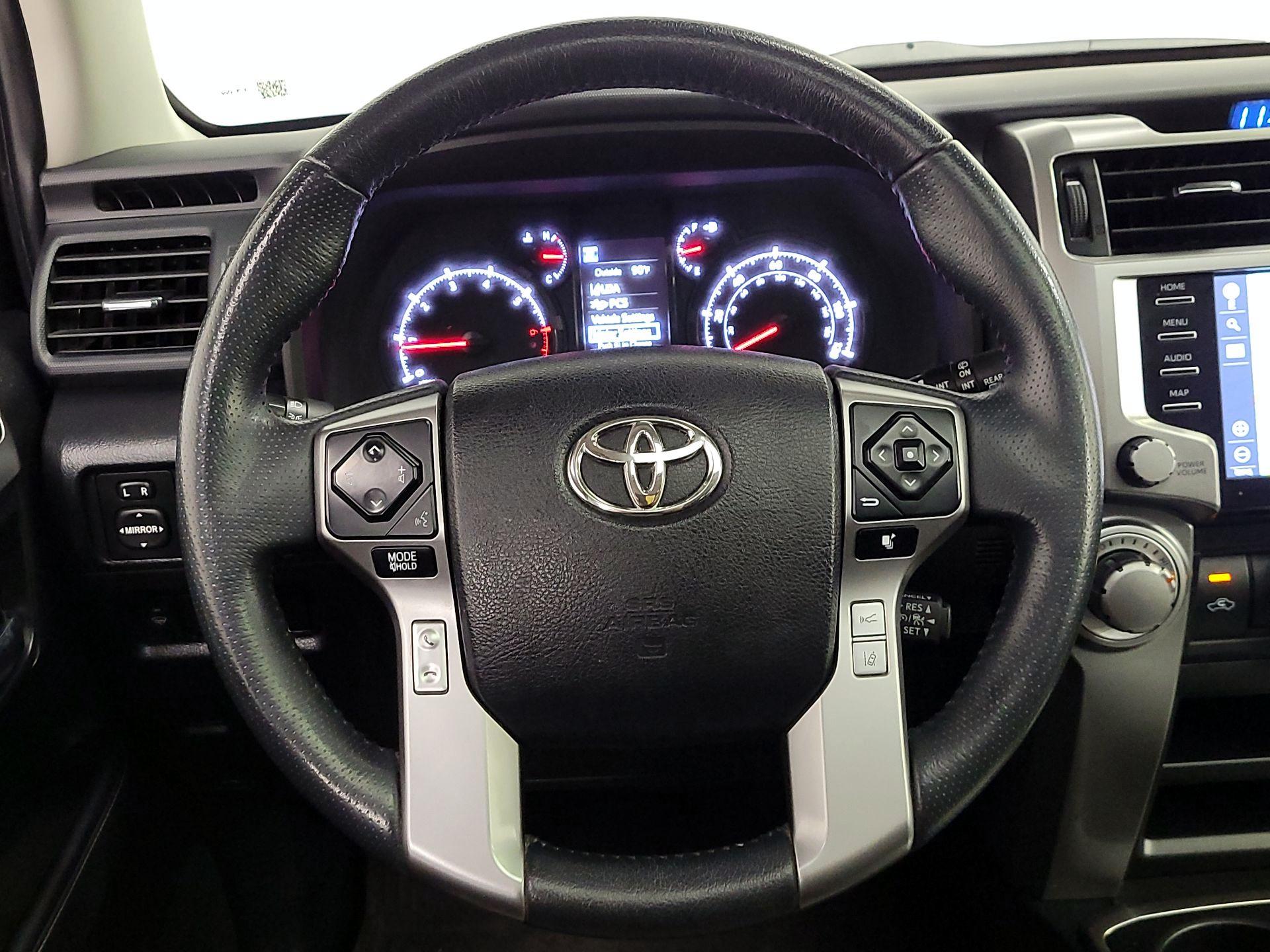 Thumbnail: 2021 Toyota 4Runner - 10