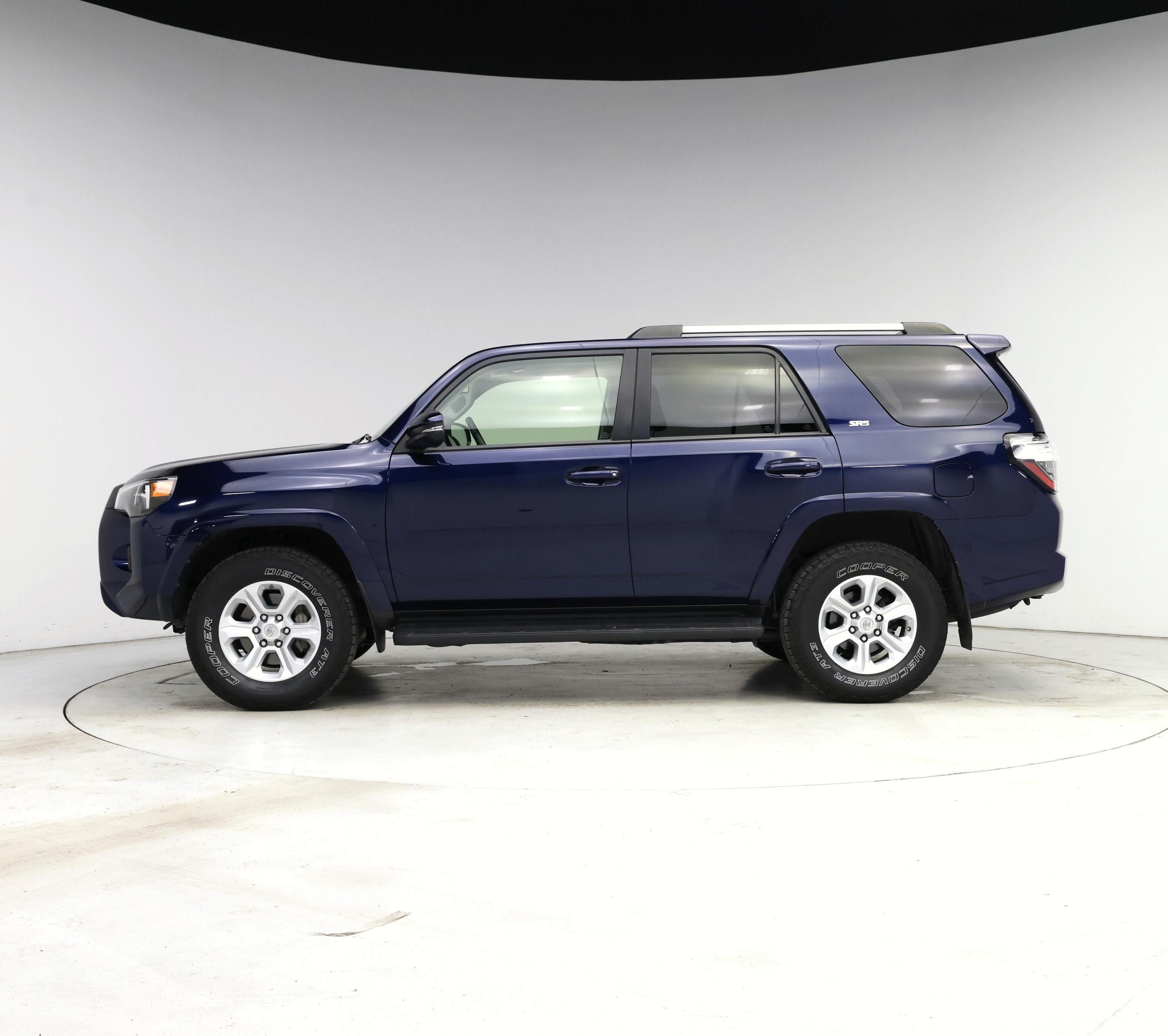 Thumbnail: 2021 Toyota 4Runner - 3