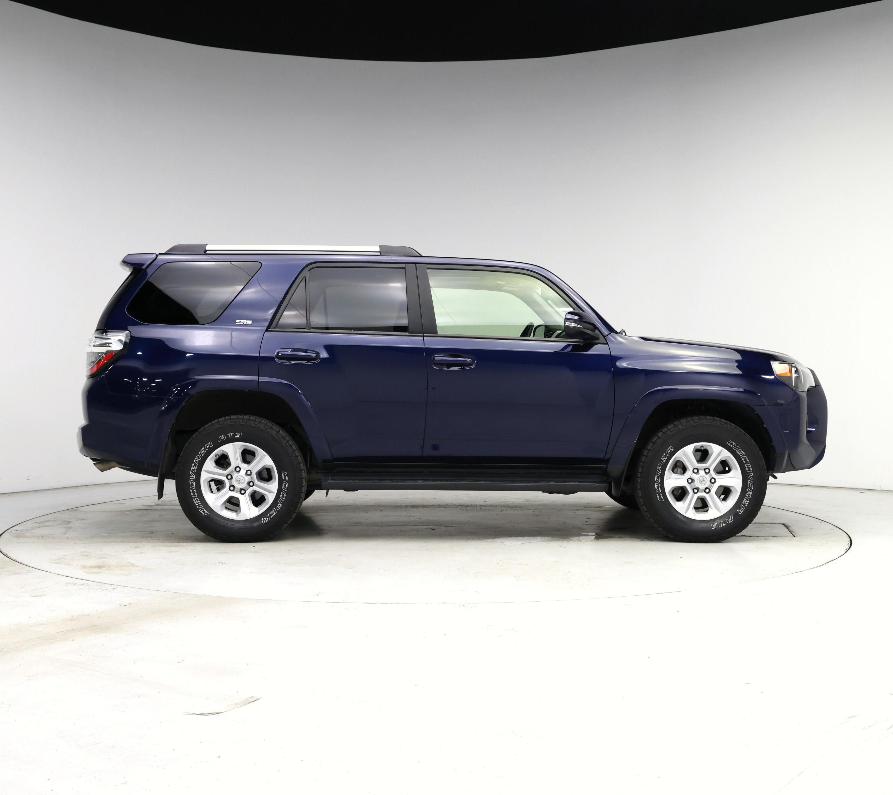 Thumbnail: 2021 Toyota 4Runner - 7